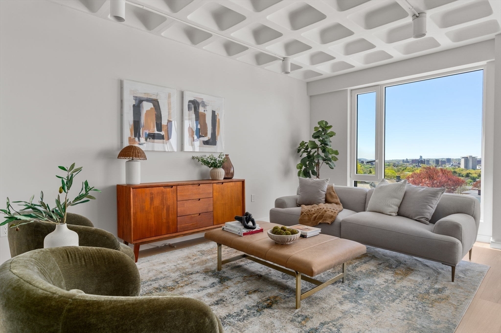 Somerville, Massachusetts, 02143, United States, 3 Bedrooms Bedrooms, ,3 BathroomsBathrooms,Residential,For Sale,1908258
