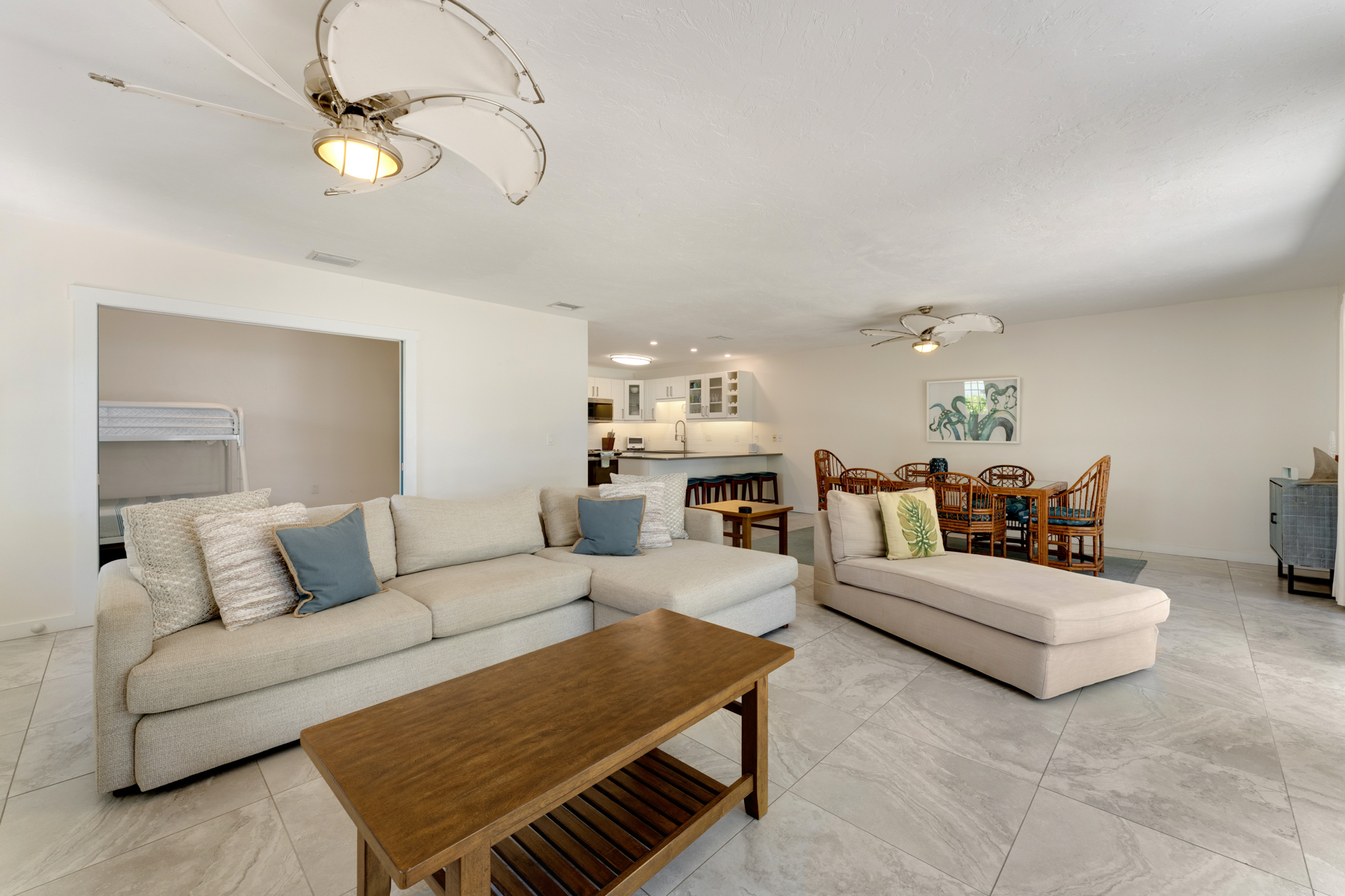  440 9th Street, Key Colony - 物件實景