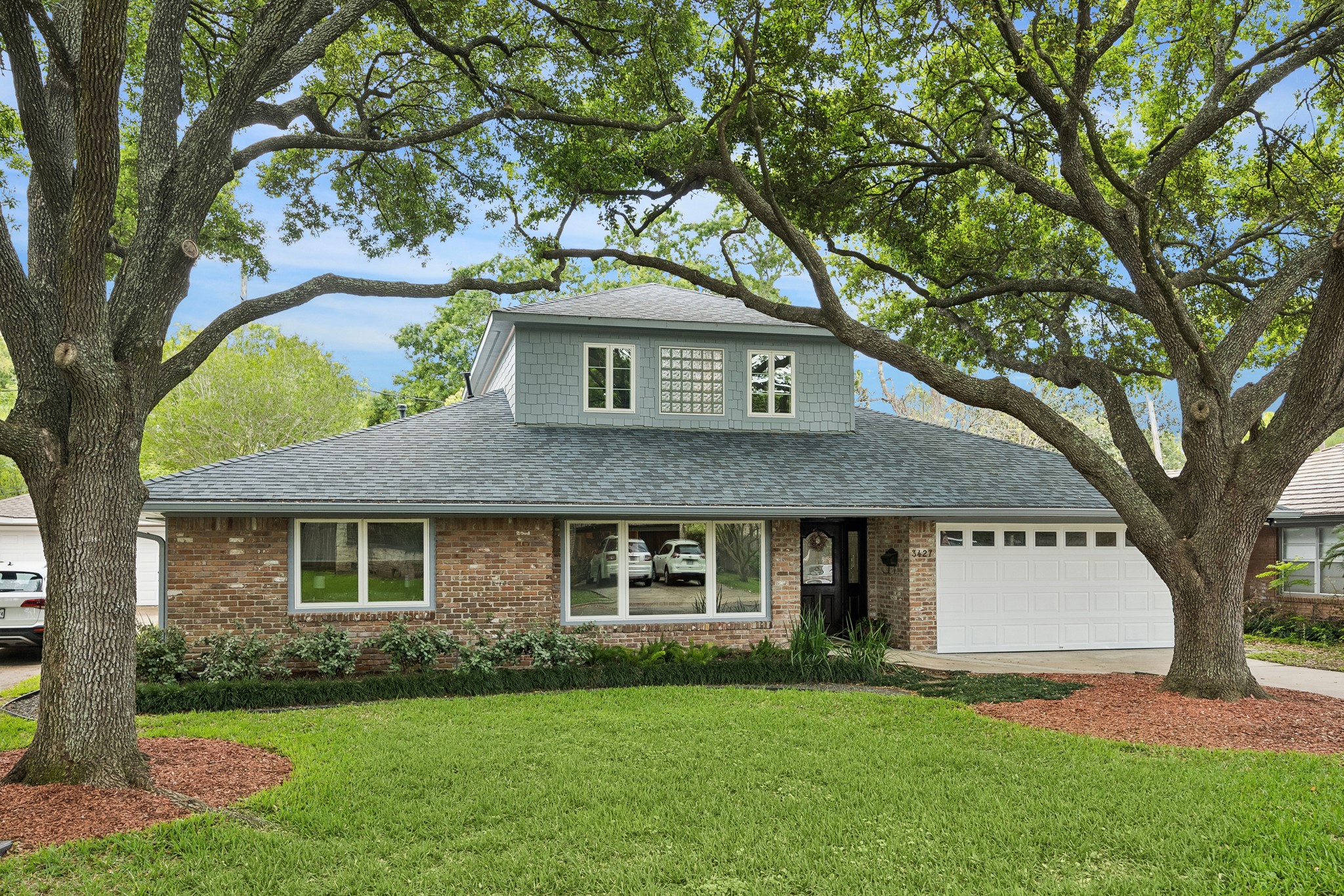  3427 Gannett Street - 物件實景