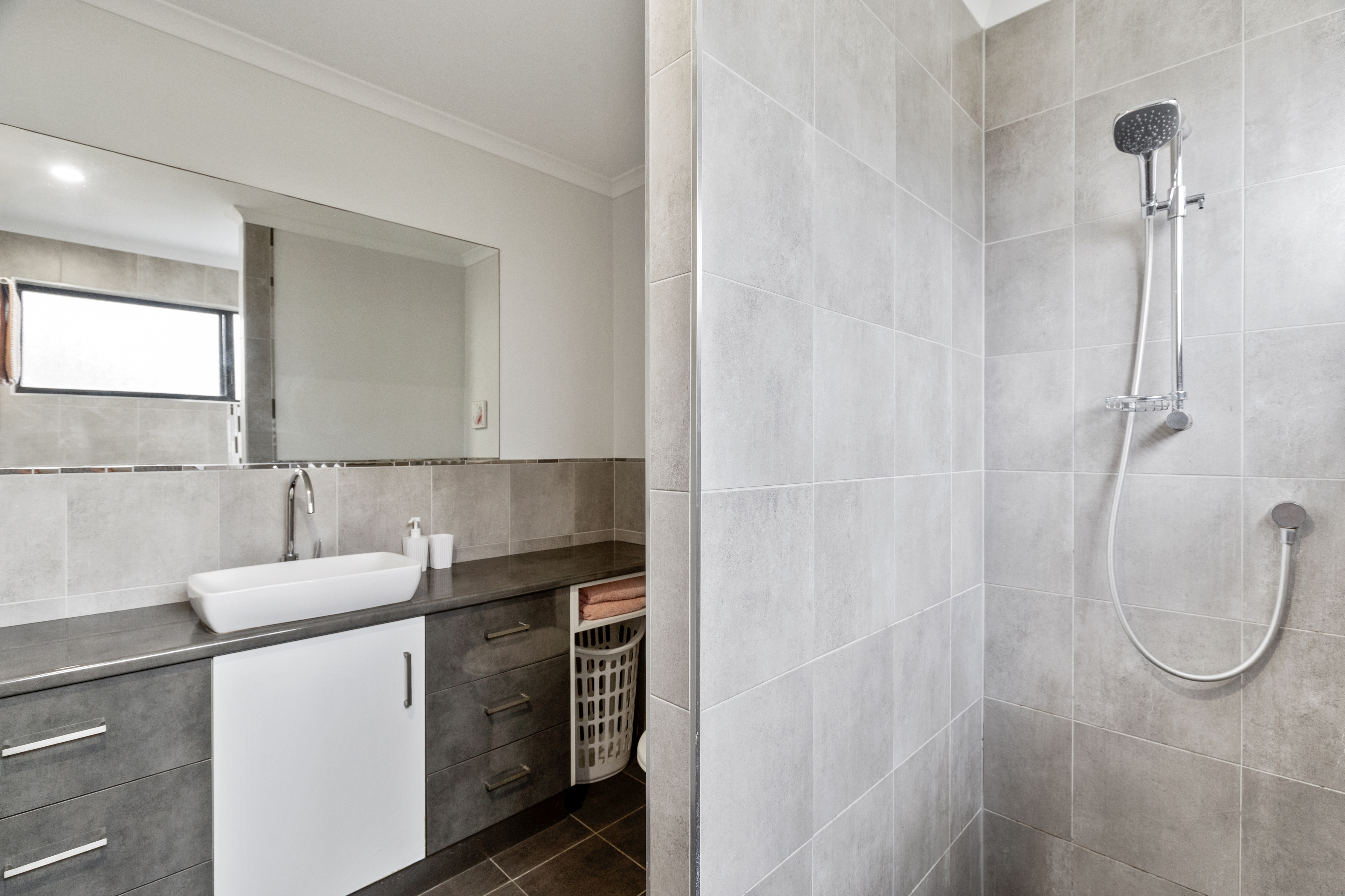  6 Ocean View Avenue, Airlie Beach - 物件實景