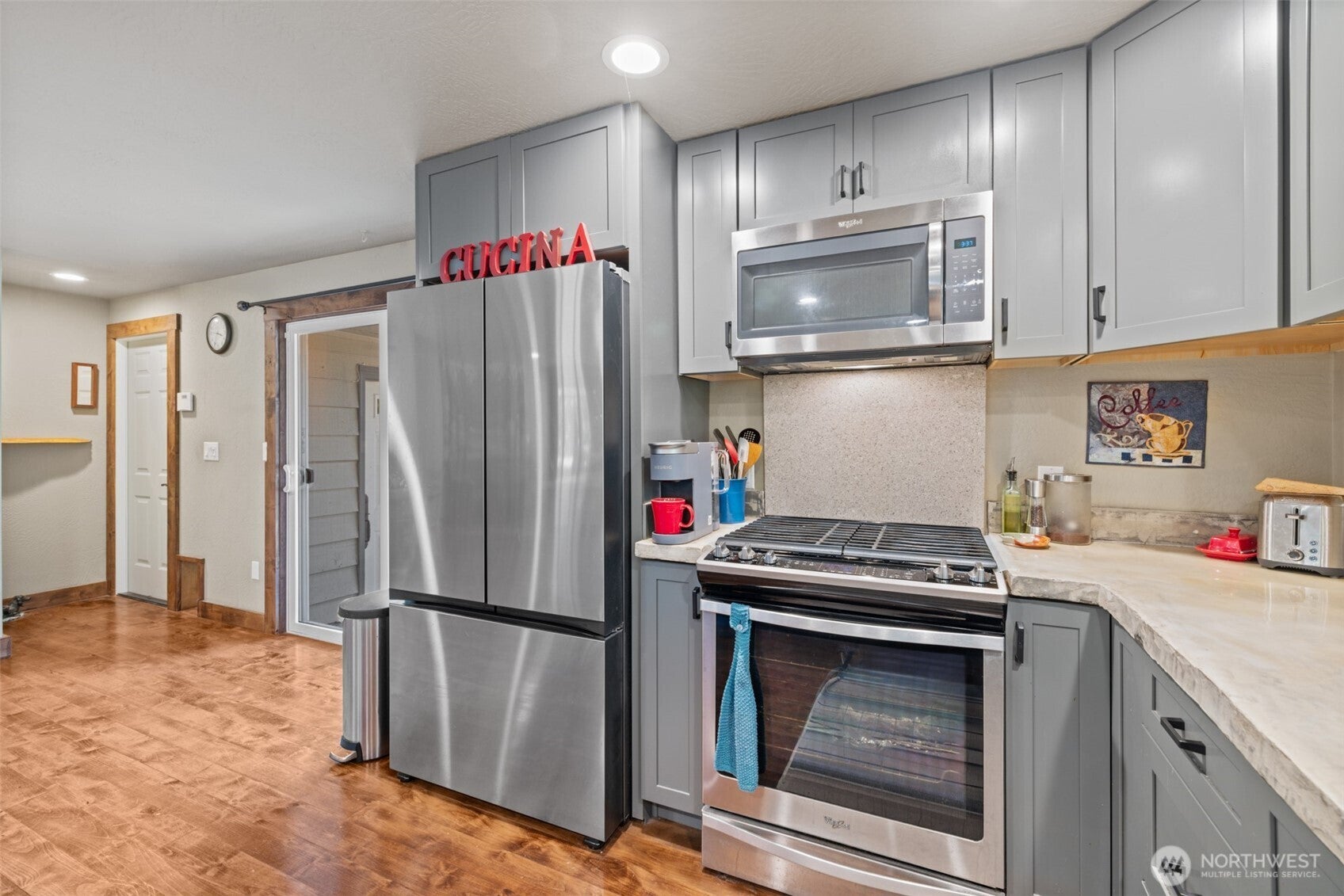 Port Angeles, Washington, 98363, United States, 2 Bedrooms Bedrooms, ,1 BathroomBathrooms,Residential,For Sale,1935683