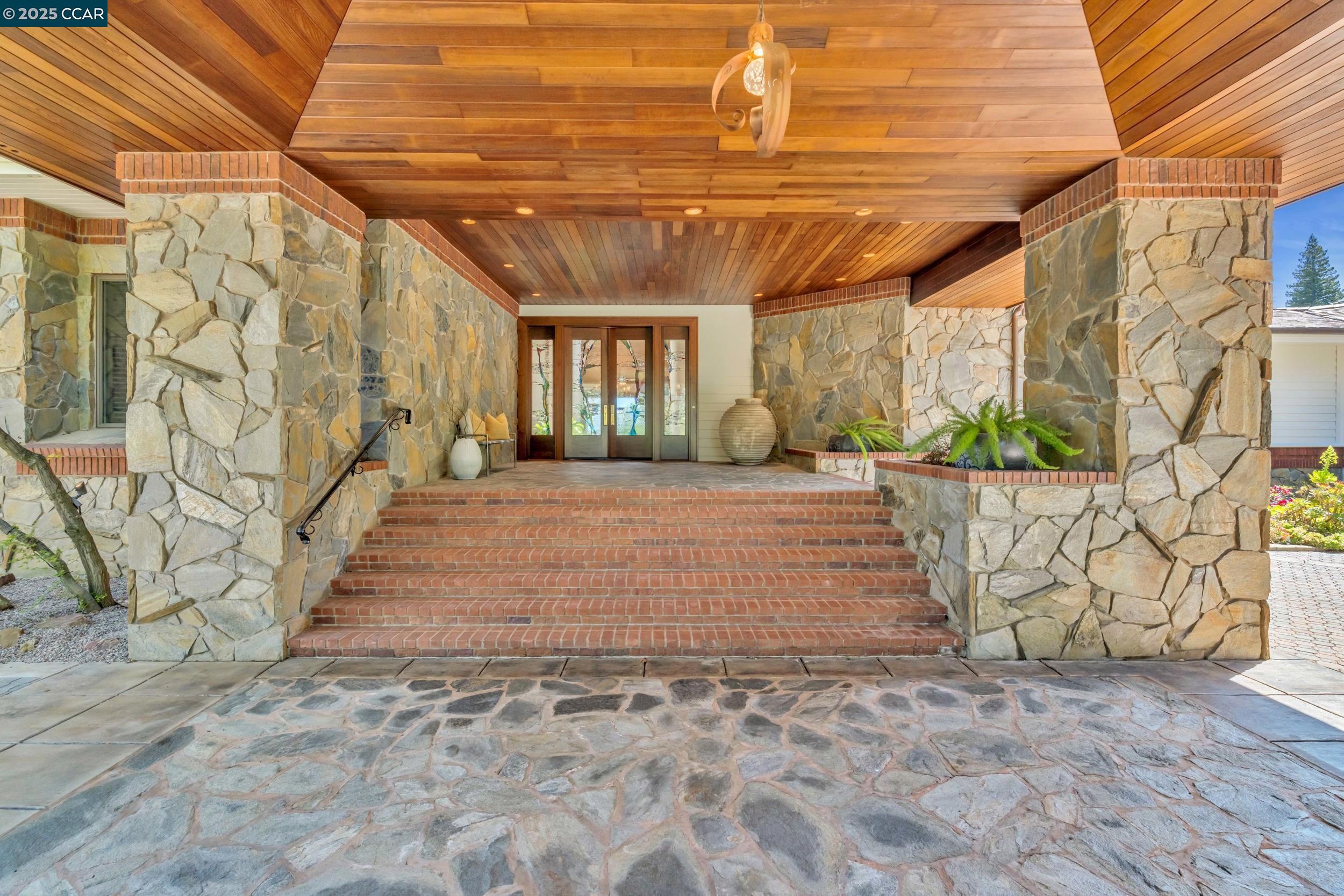 Danville, California, 94506, United States, 5 Bedrooms Bedrooms, ,6 BathroomsBathrooms,Residential,For Sale,1948518