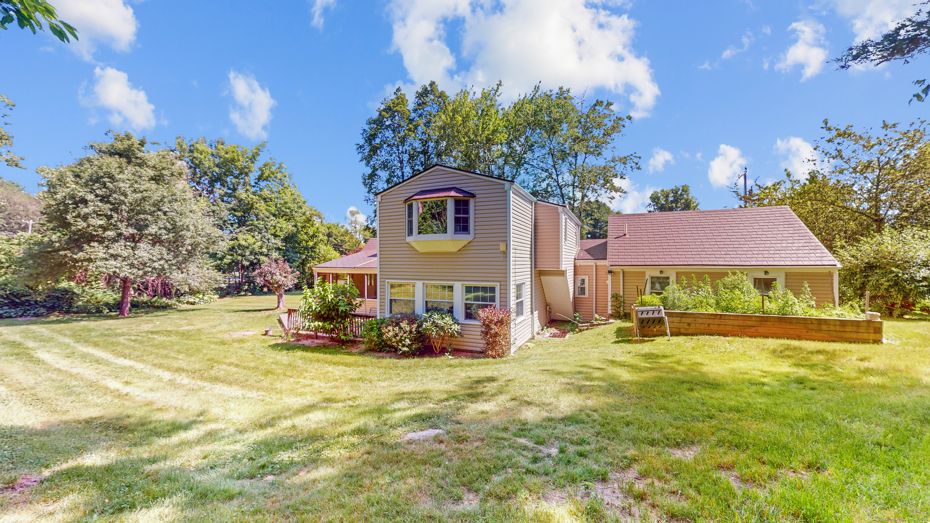 West Hartford, Connecticut, 06107, United States, 5 Bedrooms Bedrooms, ,3 BathroomsBathrooms,Residential,For Sale,1876446