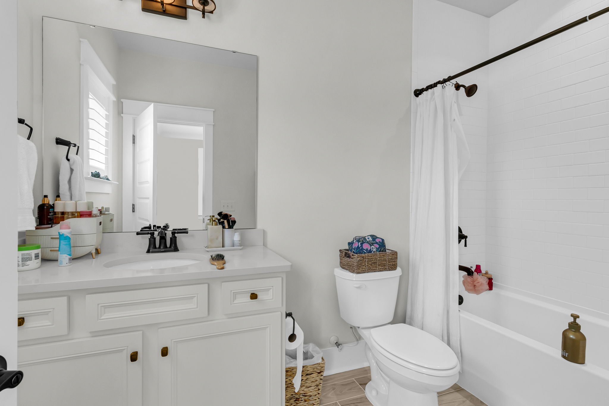  2680 Fountainhead Way - 物件實景