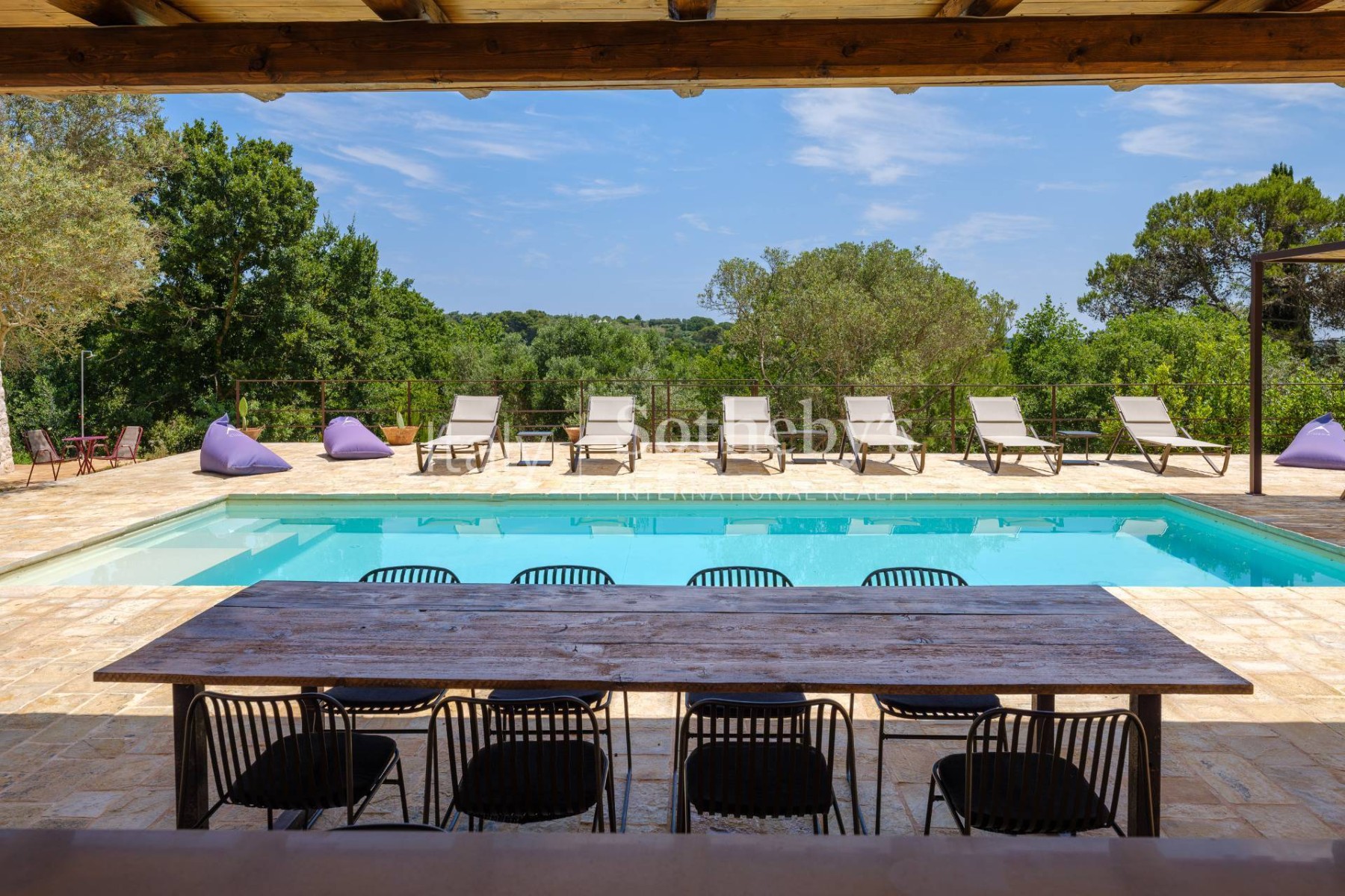  Exclusive complex of trulli with pool surrounded by greenery - 物件實景