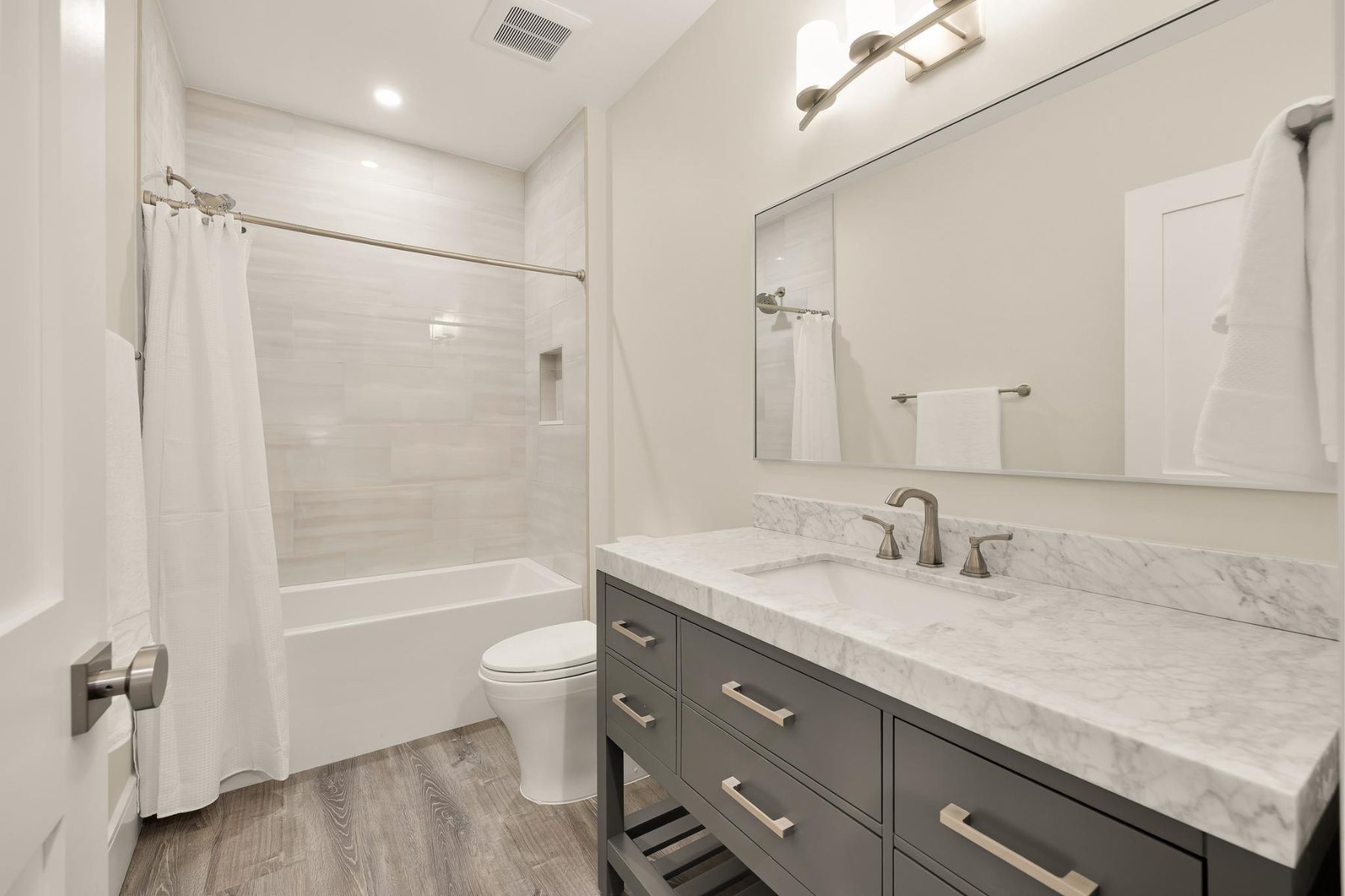  1216 Earnestine Street, Mclean, VA, 22101 - 物件實景