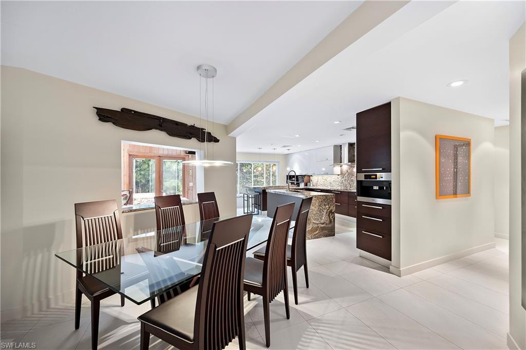 1303 Wahoo Ct, Naples, Florida, 34102, United States, 2 Bedrooms Bedrooms, ,2 BathroomsBathrooms,Residential,For Sale,1303 Wahoo Ct,1594404