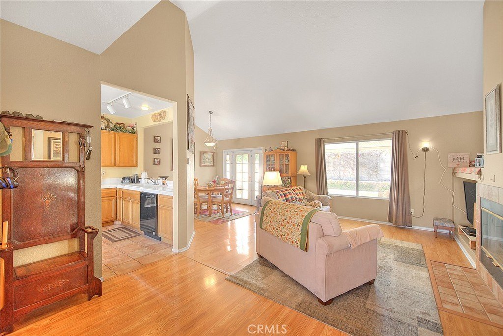Mentone, California, 92359, United States, 3 Bedrooms Bedrooms, ,2 BathroomsBathrooms,Residential,For Sale,1923053