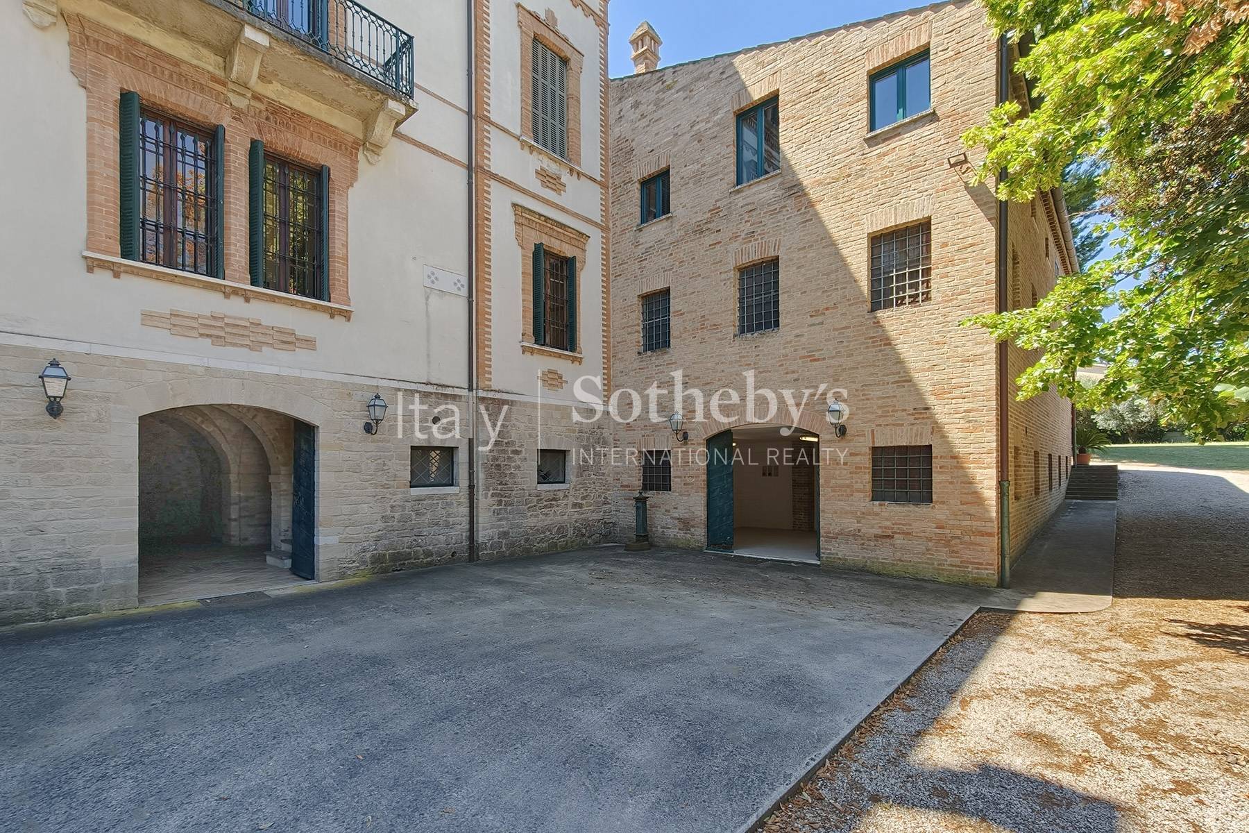  Grand Estate with Sea Views in Le Marche - 物件實景