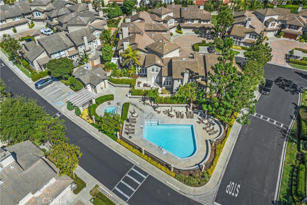 Laguna Niguel, California, 92677, United States, 2 Bedrooms Bedrooms, ,2 BathroomsBathrooms,Residential,For Sale,1947960