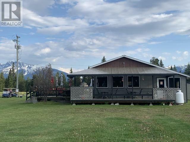 VALEMOUNT, British Columbia, V0E 2Z0, CA, 2 Bedrooms Bedrooms, ,1 BathroomBathrooms,Residential,For Sale,1836859