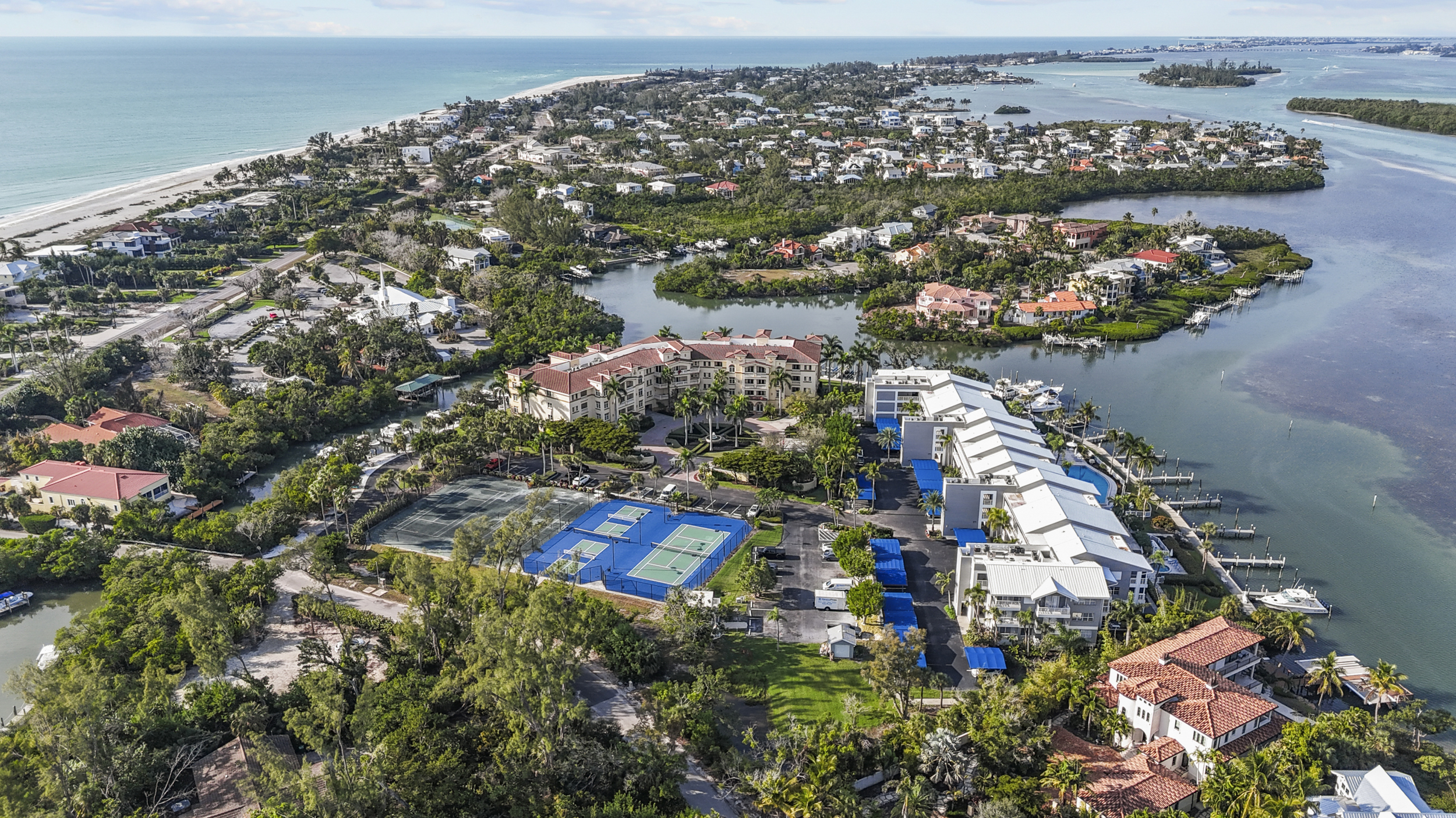 Longboat Key, Florida, 34228, United States, 2 Bedrooms Bedrooms, ,2 BathroomsBathrooms,Residential,For Sale,2036968