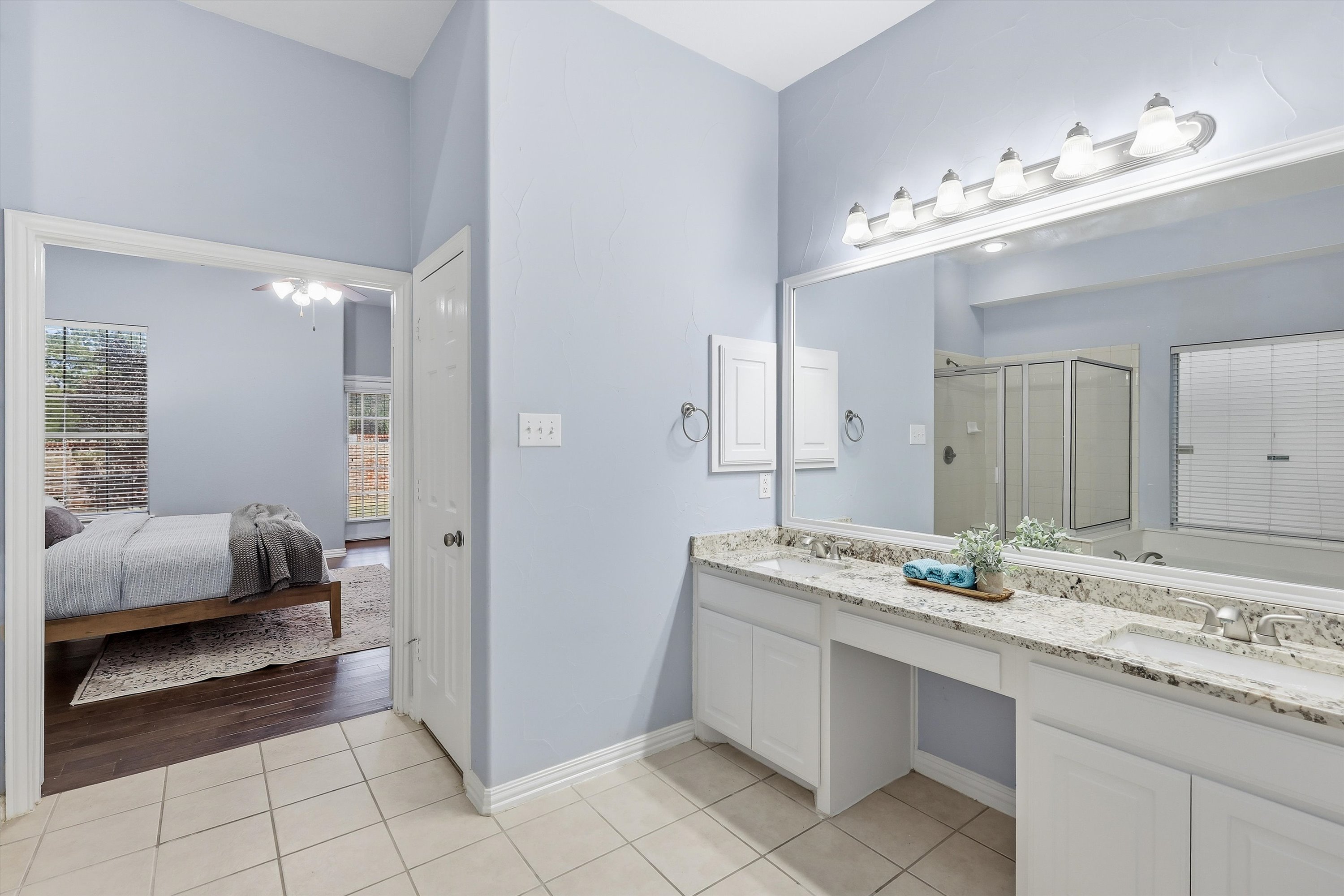  8912 Wyatt Circle, Lantana, TX, 76226 - 物件實景