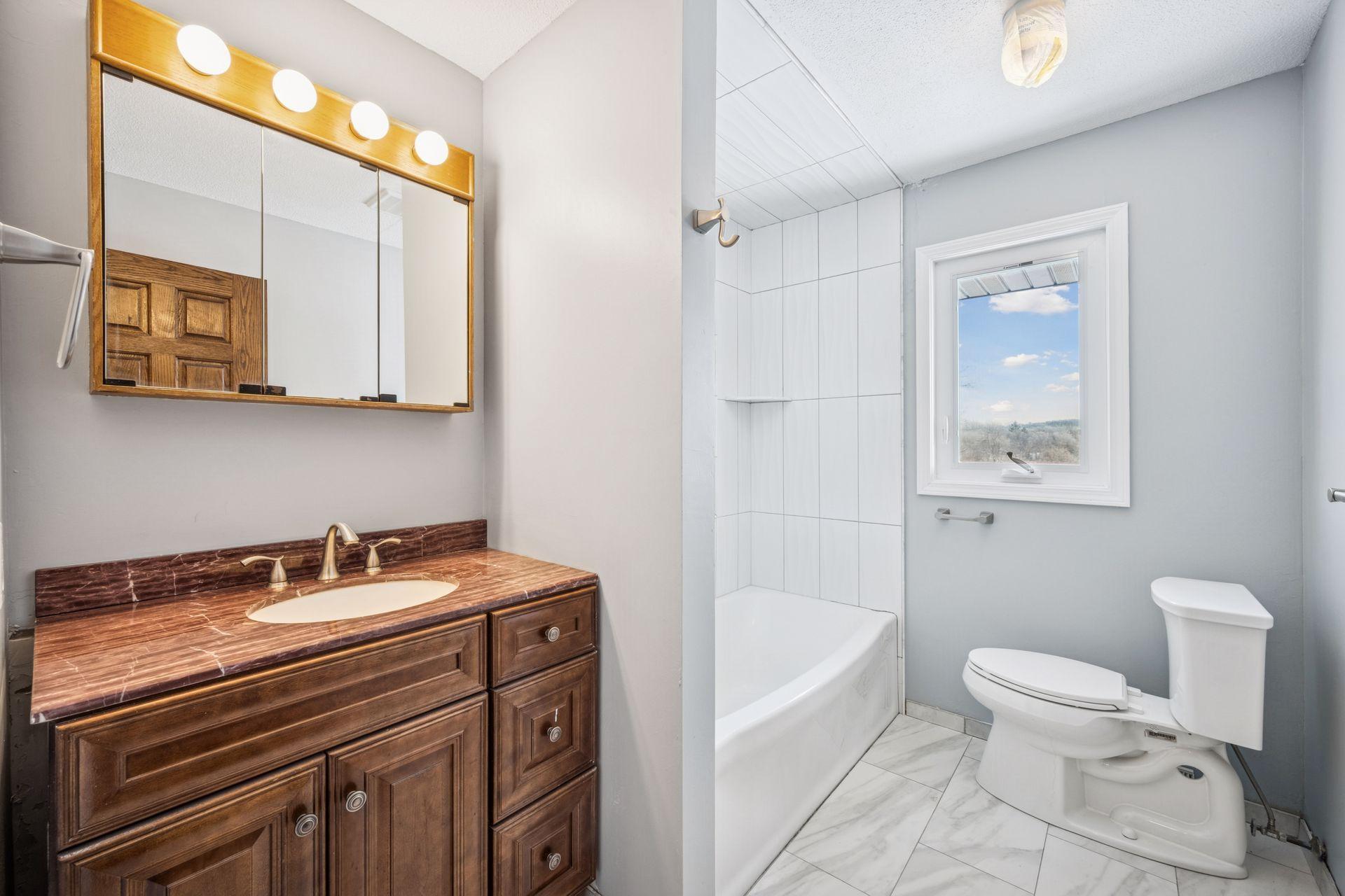 Greenfield, Minnesota, 55357, United States, 3 Bedrooms Bedrooms, ,2 BathroomsBathrooms,Residential,For Sale,2000513