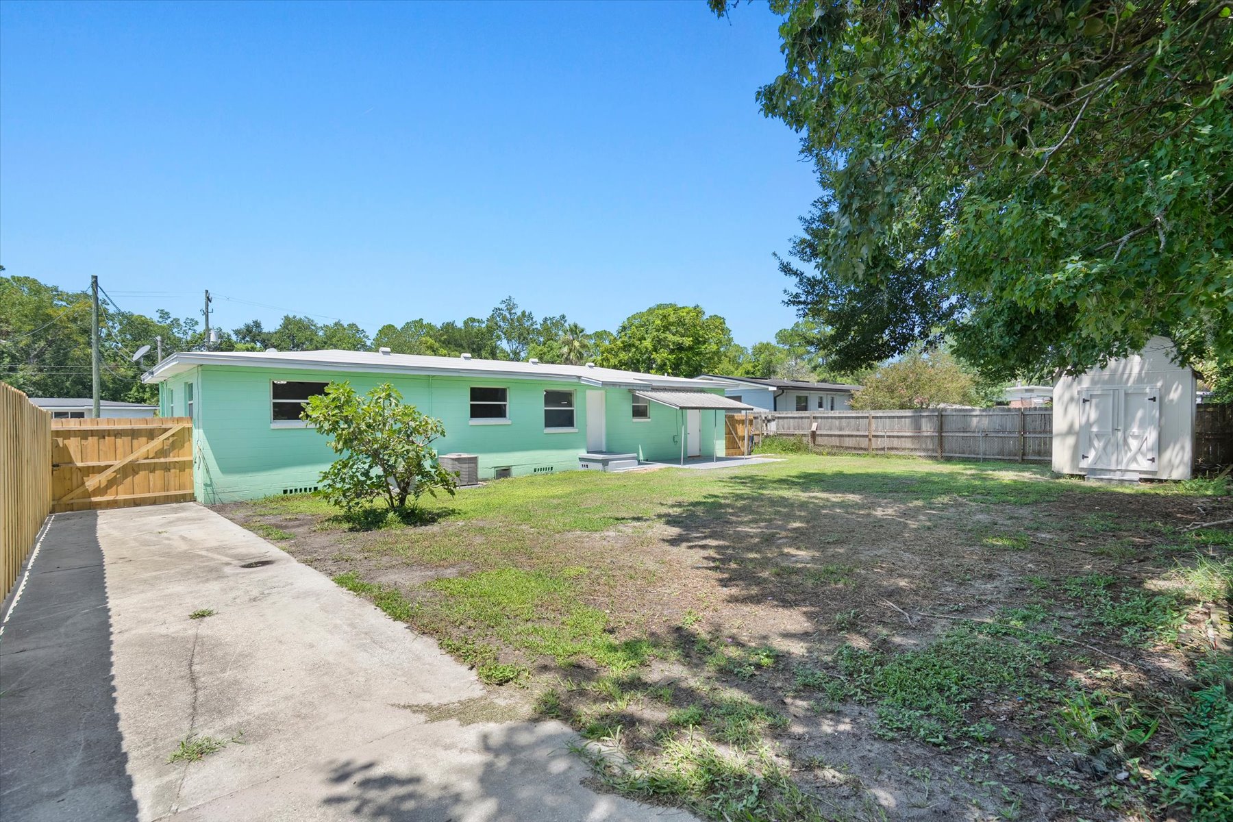  2125 W Lou Drive, Jacksonville, FL, 32216 - 物件實景