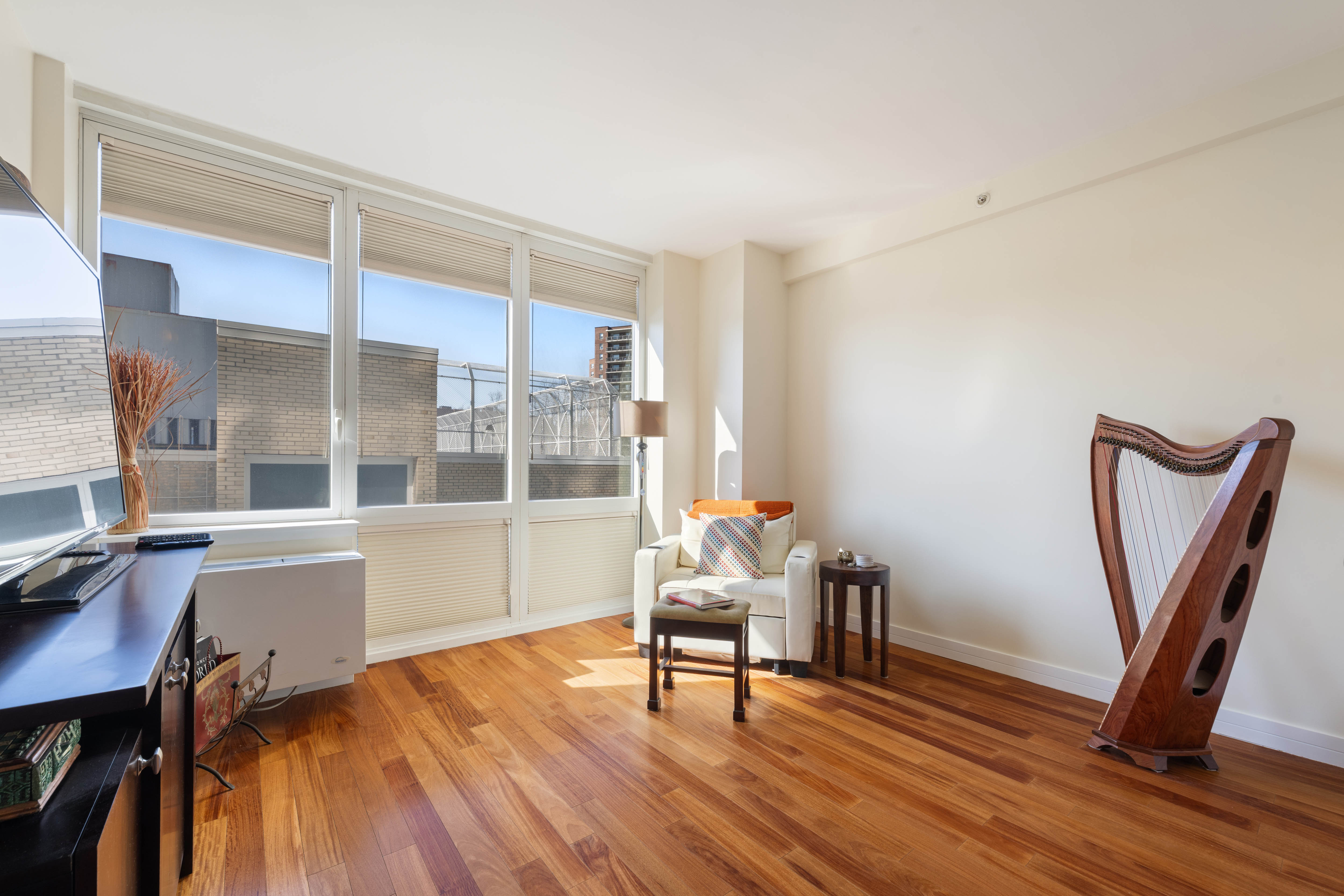  640 W 237th Street - 物件實景