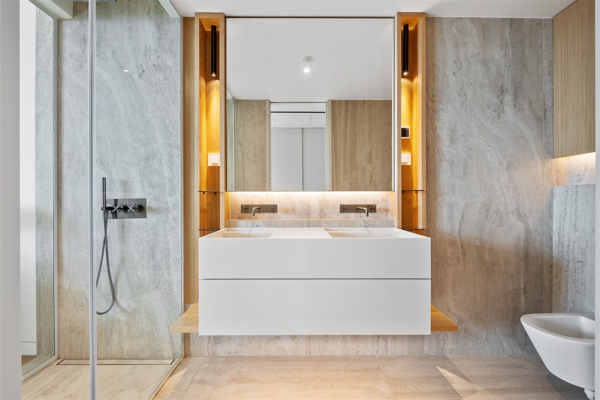  Flat, 2 bedrooms, for Sale - 物件實景