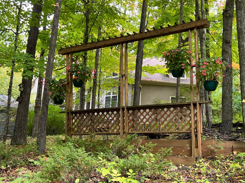 Rhine, Wisconsin, 53020, United States, 3 Bedrooms Bedrooms, ,4 BathroomsBathrooms,Residential,For Sale,1982629