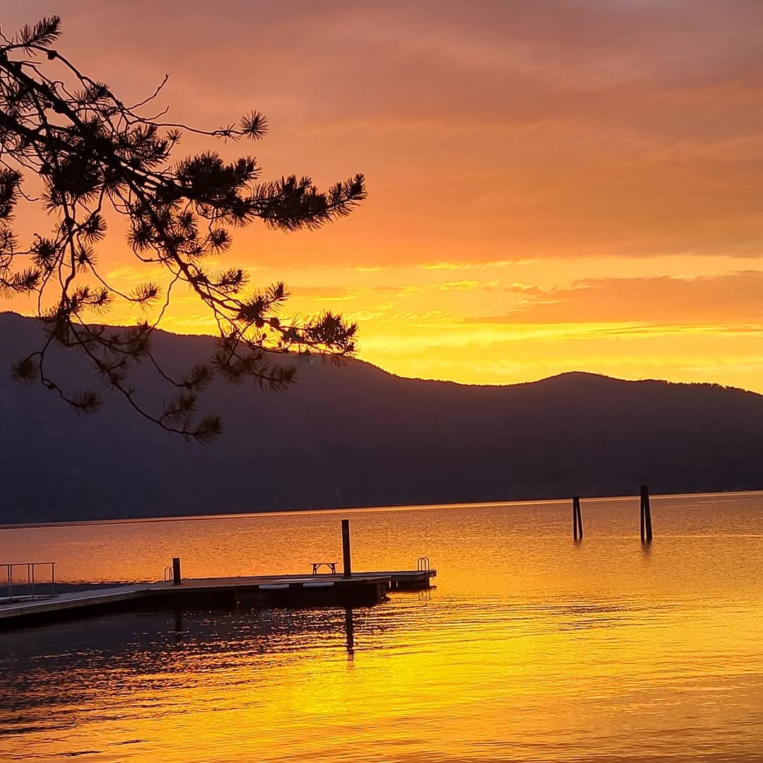 Bayview, Idaho, 83803, United States, 2 Bedrooms Bedrooms, ,3 BathroomsBathrooms,Residential,For Sale,1981313