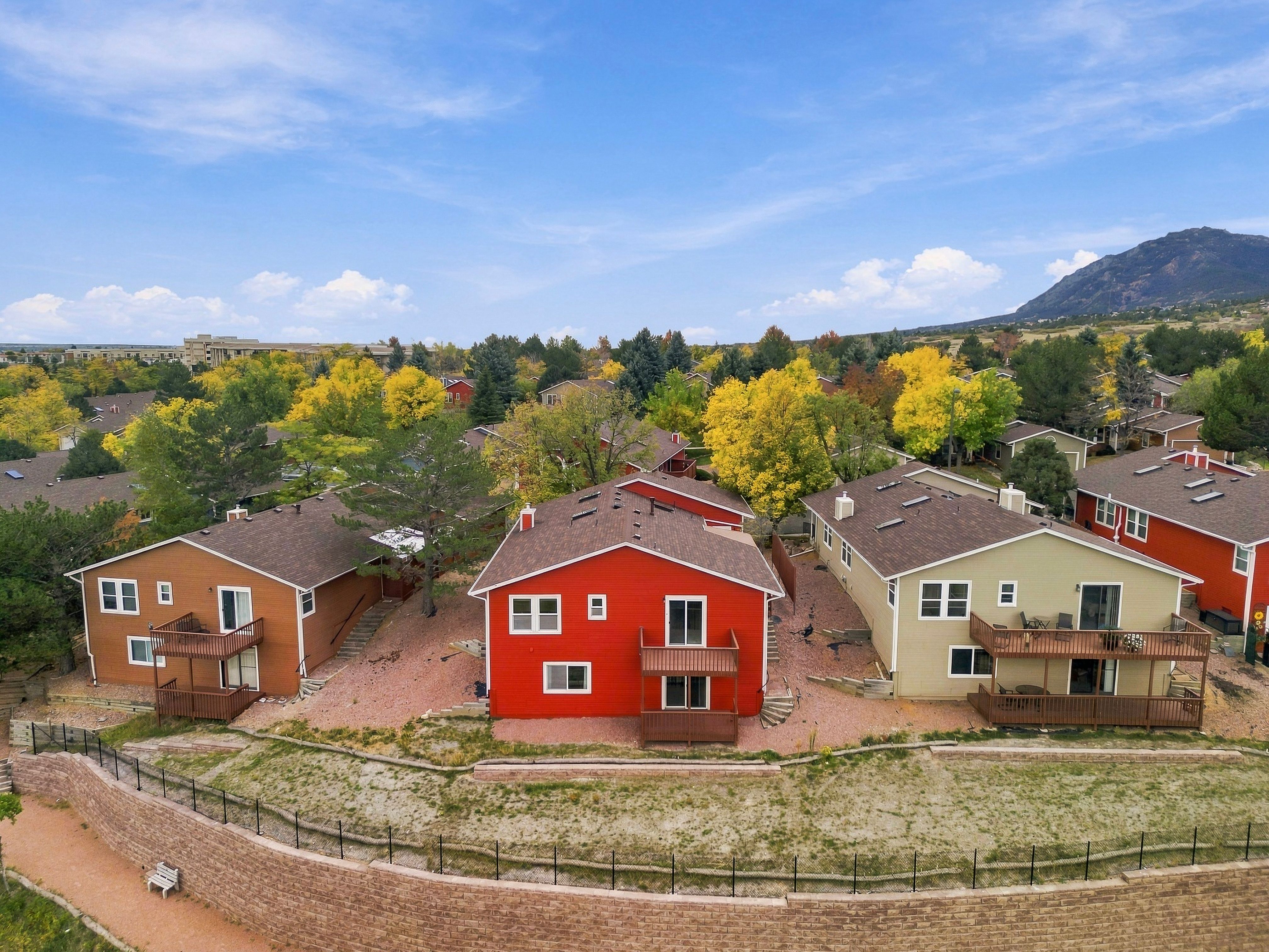  Garden of the Gods View Walkout Home - 物件實景
