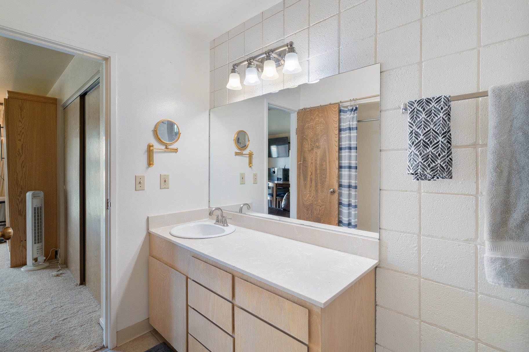  Tahoe Keys Waterfront Townhome - 物件實景