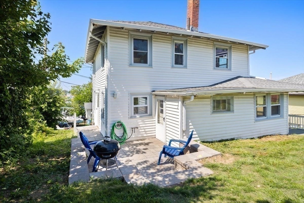 Hull, Massachusetts, 02045, United States, 4 Bedrooms Bedrooms, ,1 BathroomBathrooms,Residential,For Sale,1919766