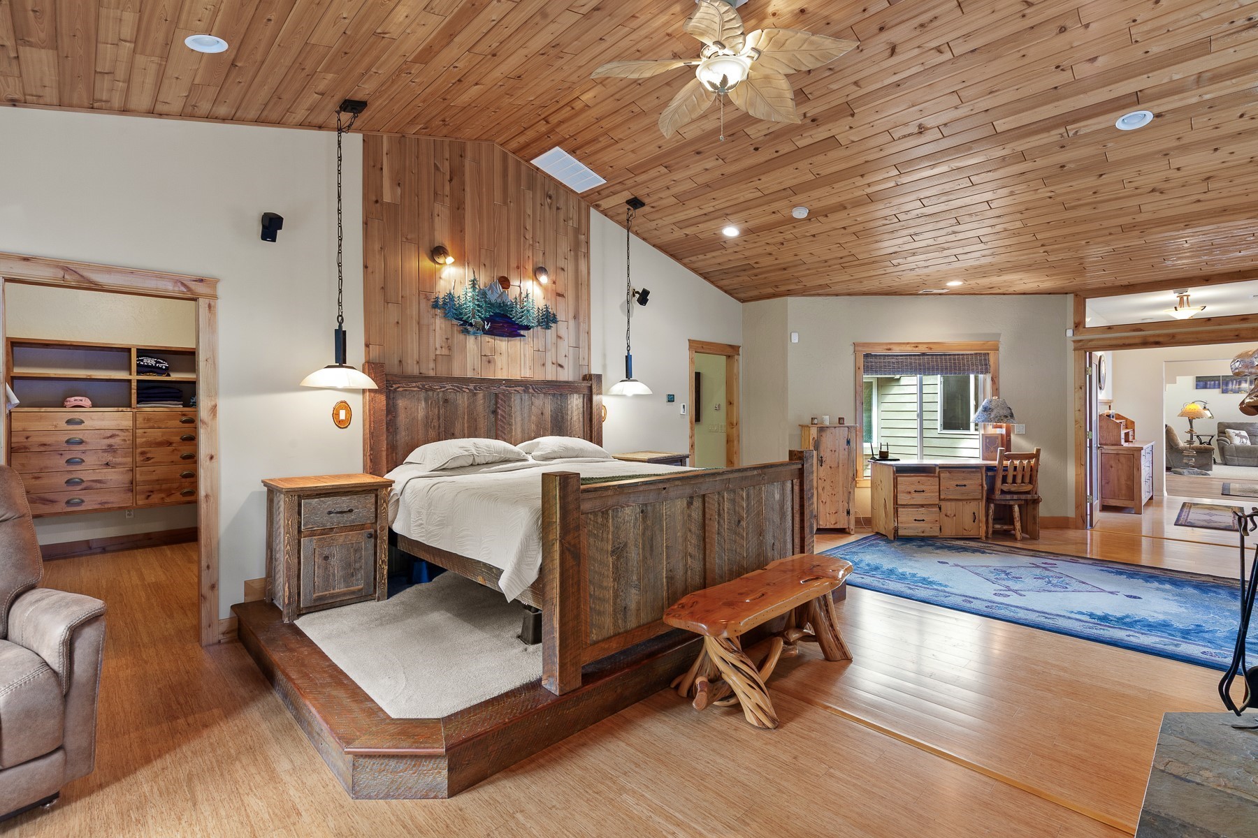  Hayden Lake Year Round Waterfront Living - 物件實景
