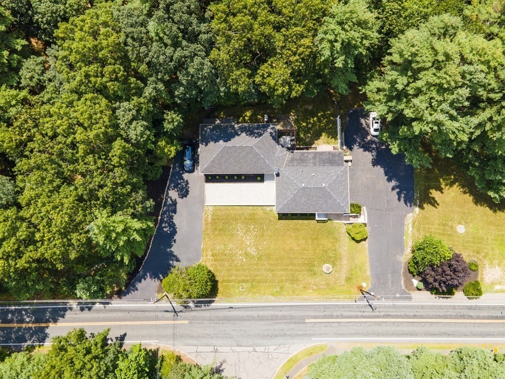 Wrentham, Massachusetts, 02093, United States, 3 Bedrooms Bedrooms, ,5 BathroomsBathrooms,Residential,For Sale,1851924