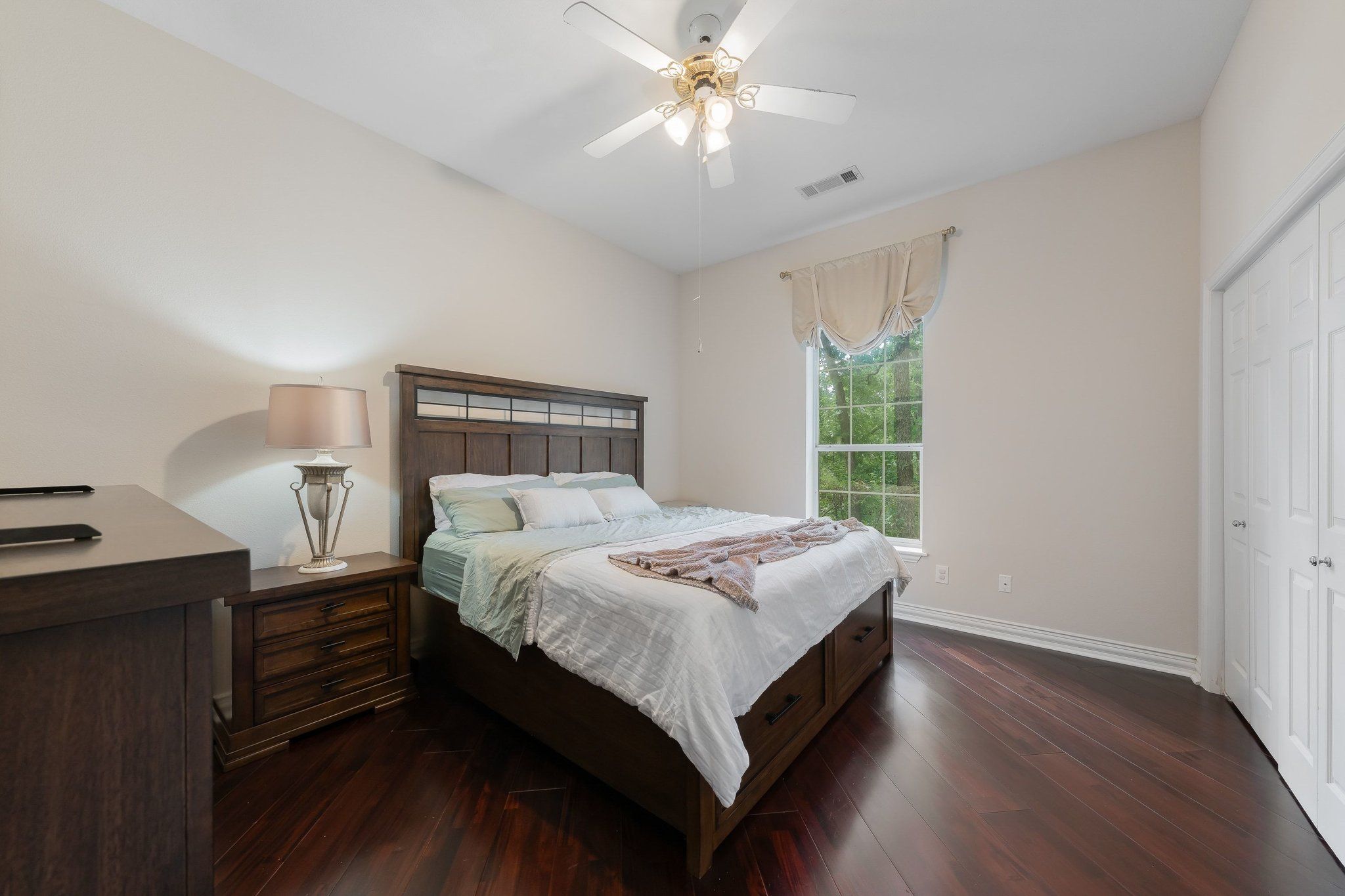  Hilltop Luxury in Monticello with Panoramic Views & Outdoor Amenities - 物件實景