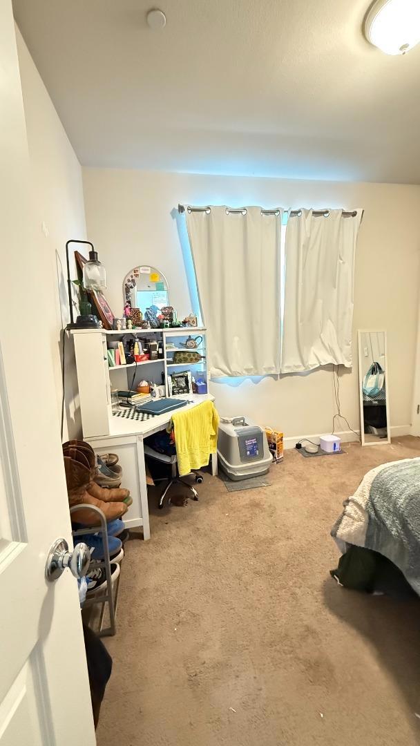 Hollister, California, 95023, United States, 4 Bedrooms Bedrooms, ,3 BathroomsBathrooms,Residential,For Sale,1980715