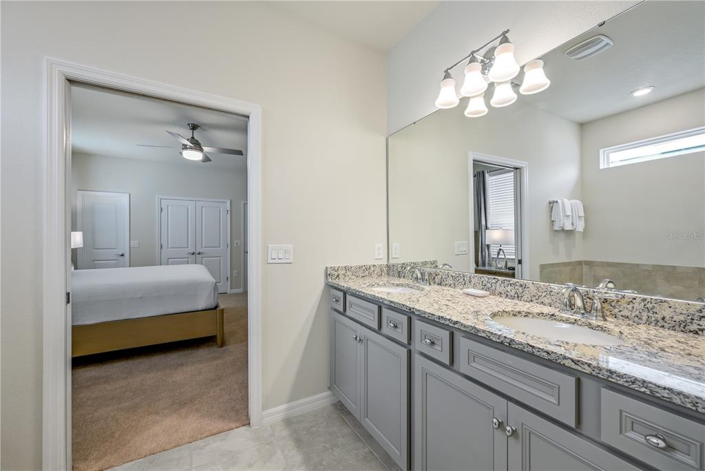 Davenport, Florida, 33897, United States, 9 Bedrooms Bedrooms, ,8 BathroomsBathrooms,Residential,For Sale,1964682