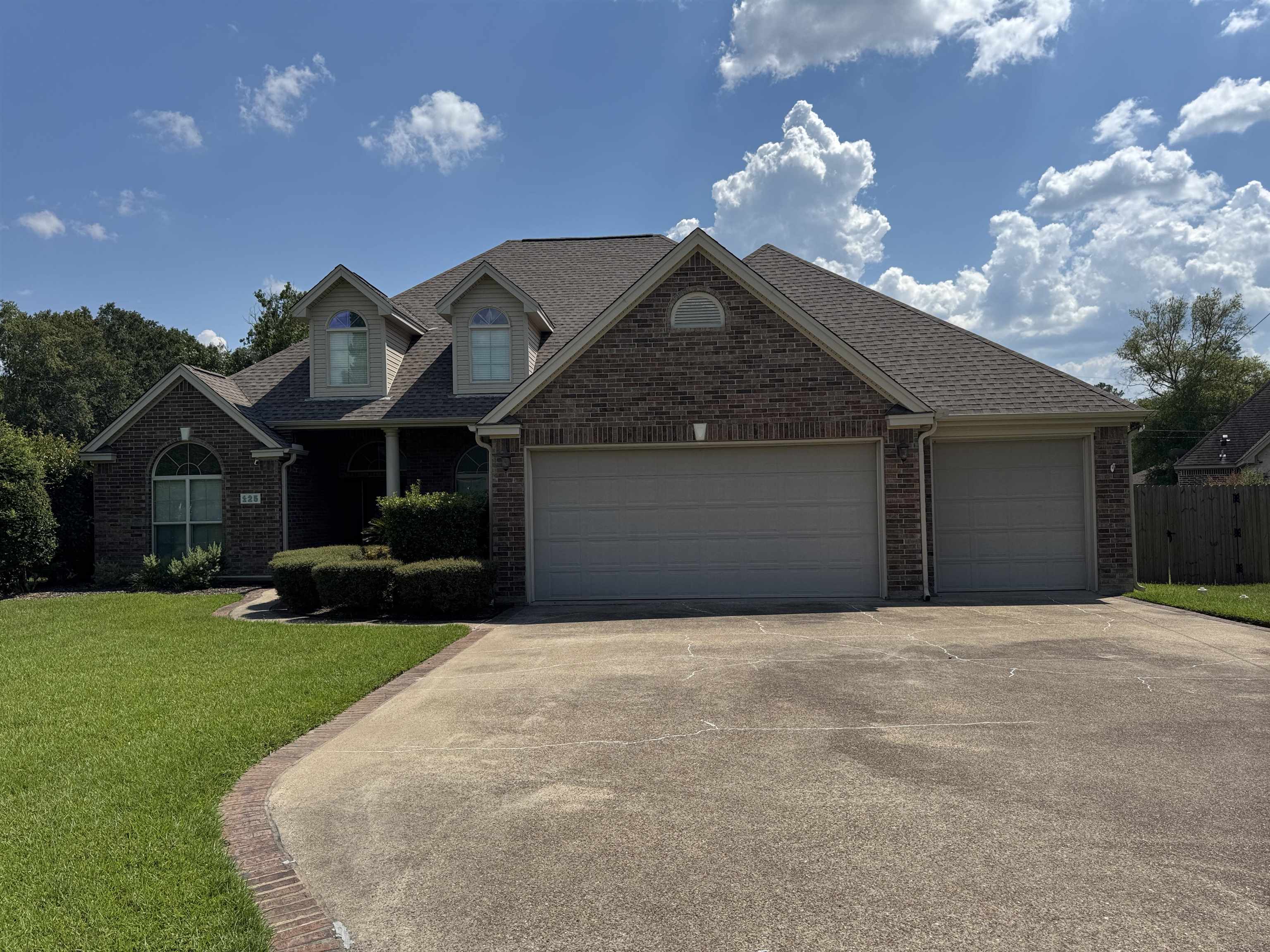 Glenshire St, Lumberton, TX 77657