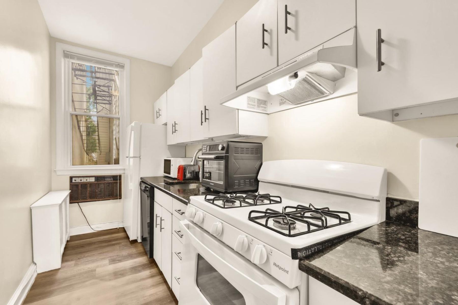  323 Maryland Avenue NE, Washington, DC, 20002 - 物件實景