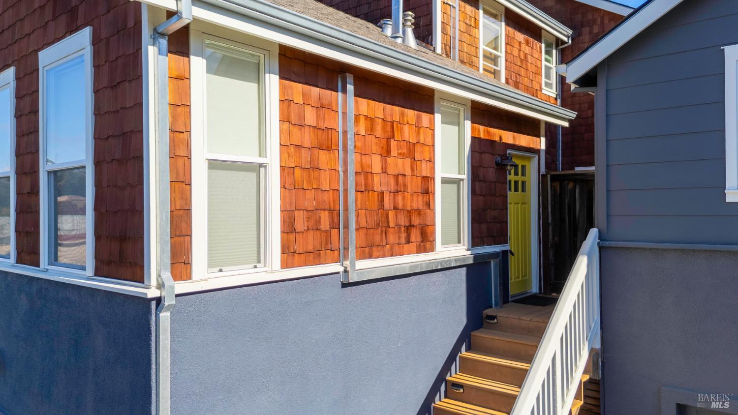 Sebastopol, California, 95472, United States, 3 Bedrooms Bedrooms, ,4 BathroomsBathrooms,Residential,For Sale,1987420