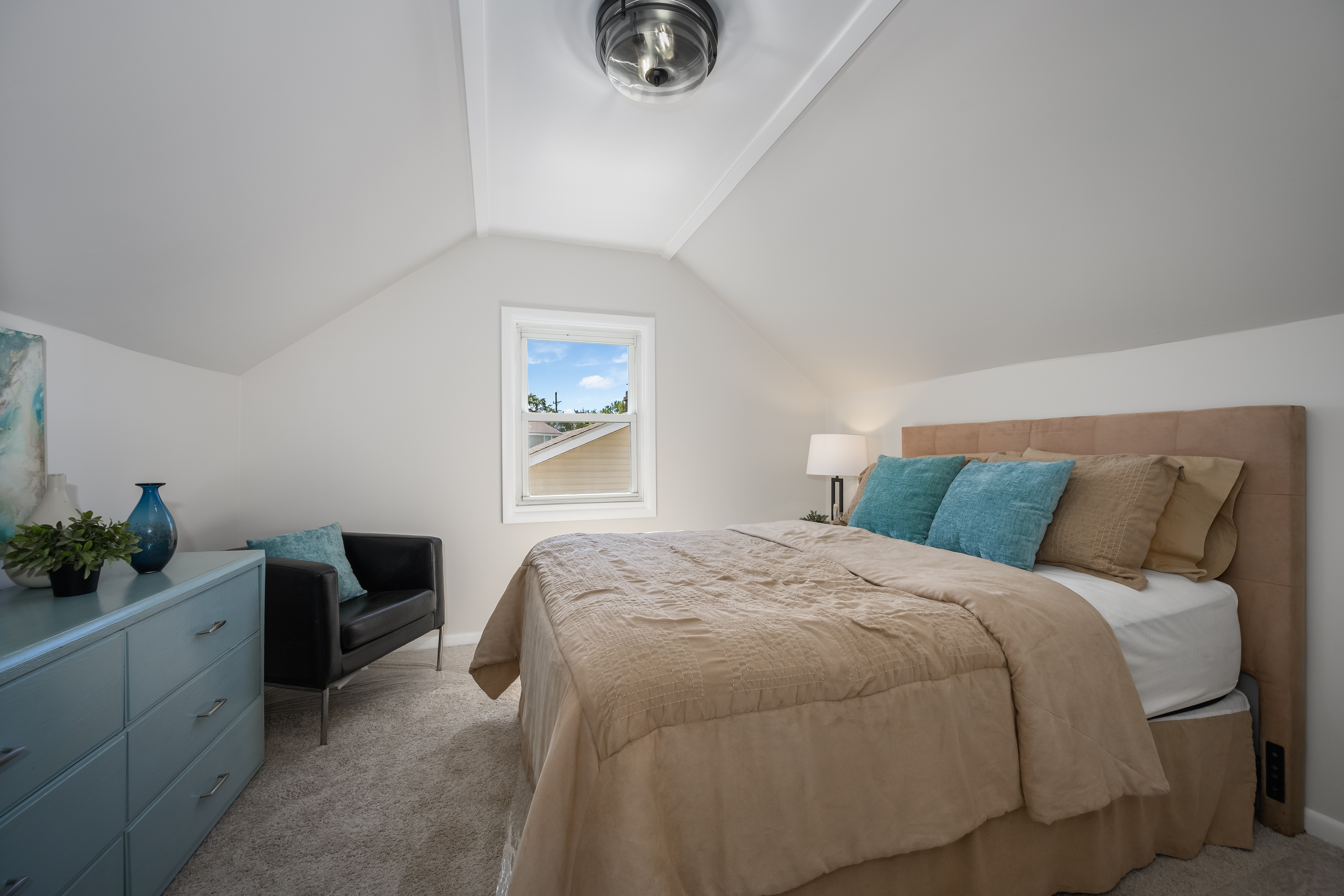  Welcome To This Beautifully Updated and Move-In-Ready Home in Countryside - 物件實景