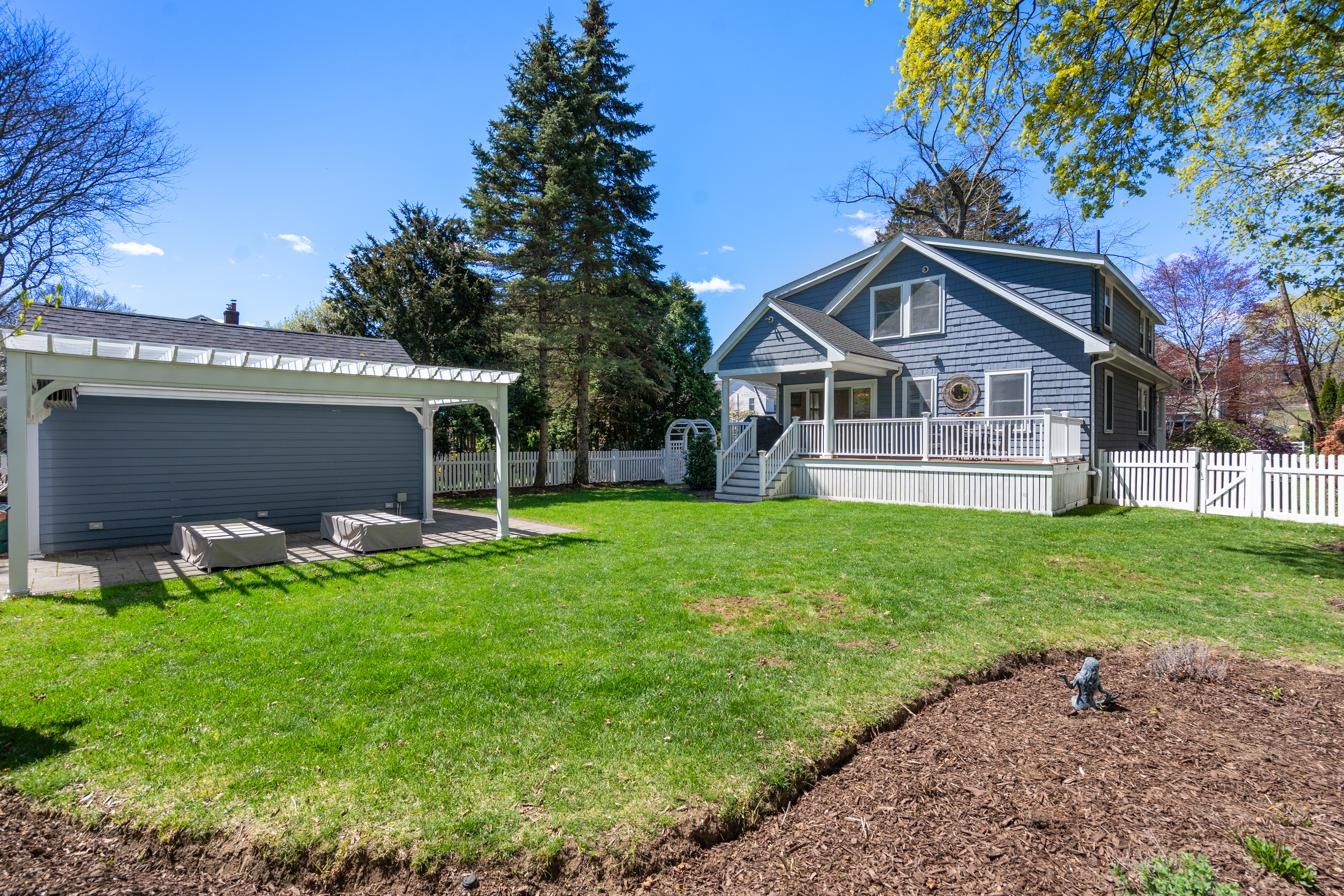  11 Fairlawn Street, Needham, MA, 02492 - 物件實景