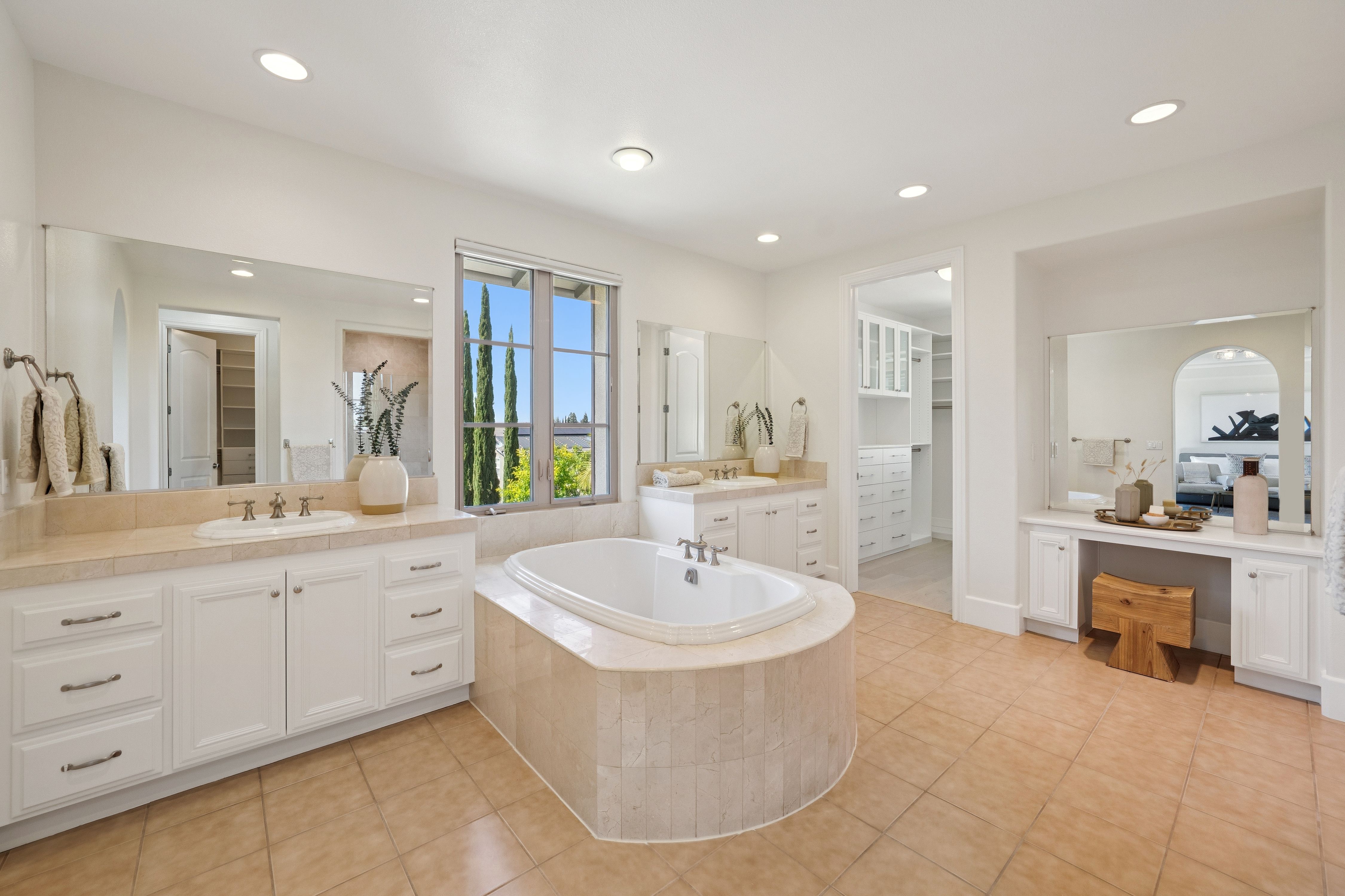  Elegant Almaden Valley Retreat With Scenic Foothill Views - 物件實景