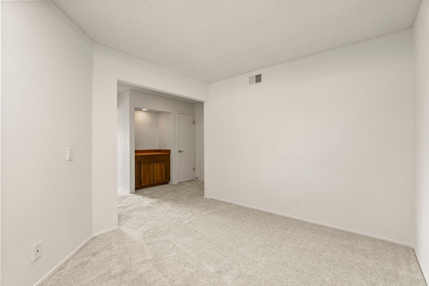 San Jose, California, 95135, United States, 2 Bedrooms Bedrooms, ,2 BathroomsBathrooms,Residential,For Sale,1794492