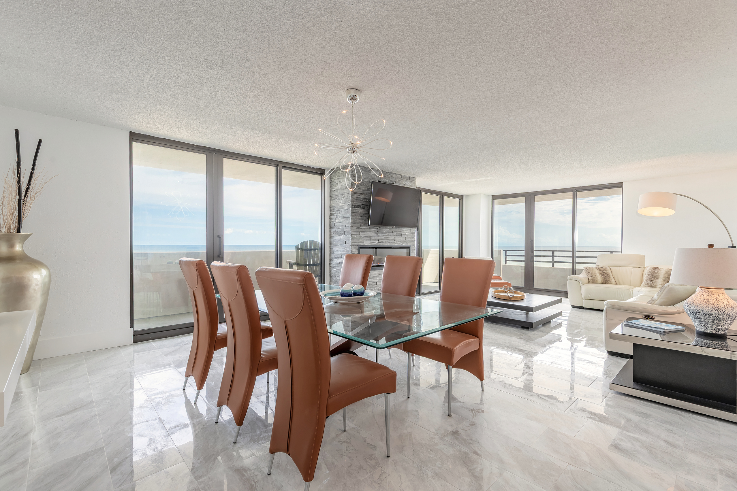 Daytona Beach, Florida, 32118, United States, 3 Bedrooms Bedrooms, ,2 BathroomsBathrooms,Residential,For Sale,1981159