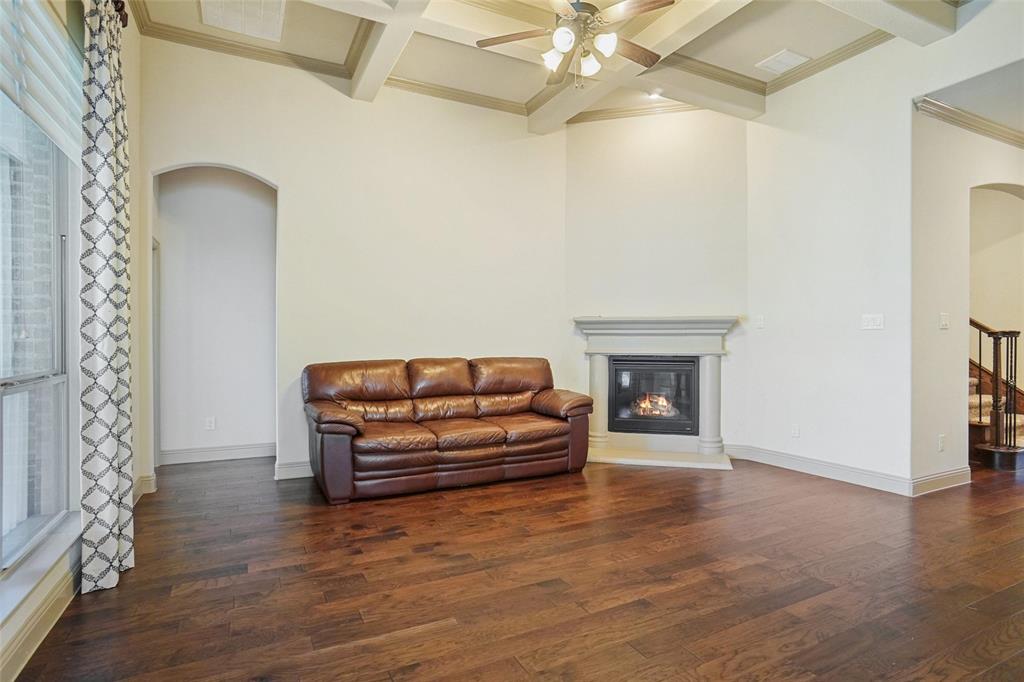 Lewisville, Texas, 75067, United States, 3 Bedrooms Bedrooms, ,3 BathroomsBathrooms,Residential,For Sale,1975272