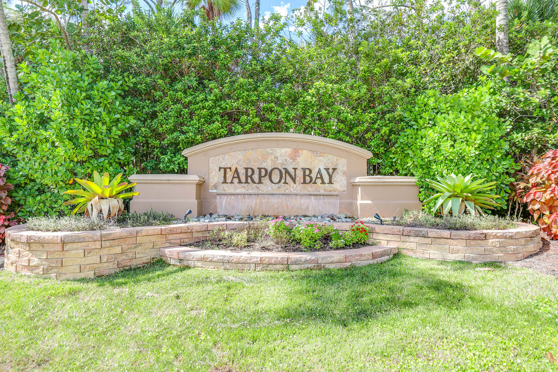 TARPON BAY - WINDWARD BAY - 物件實景