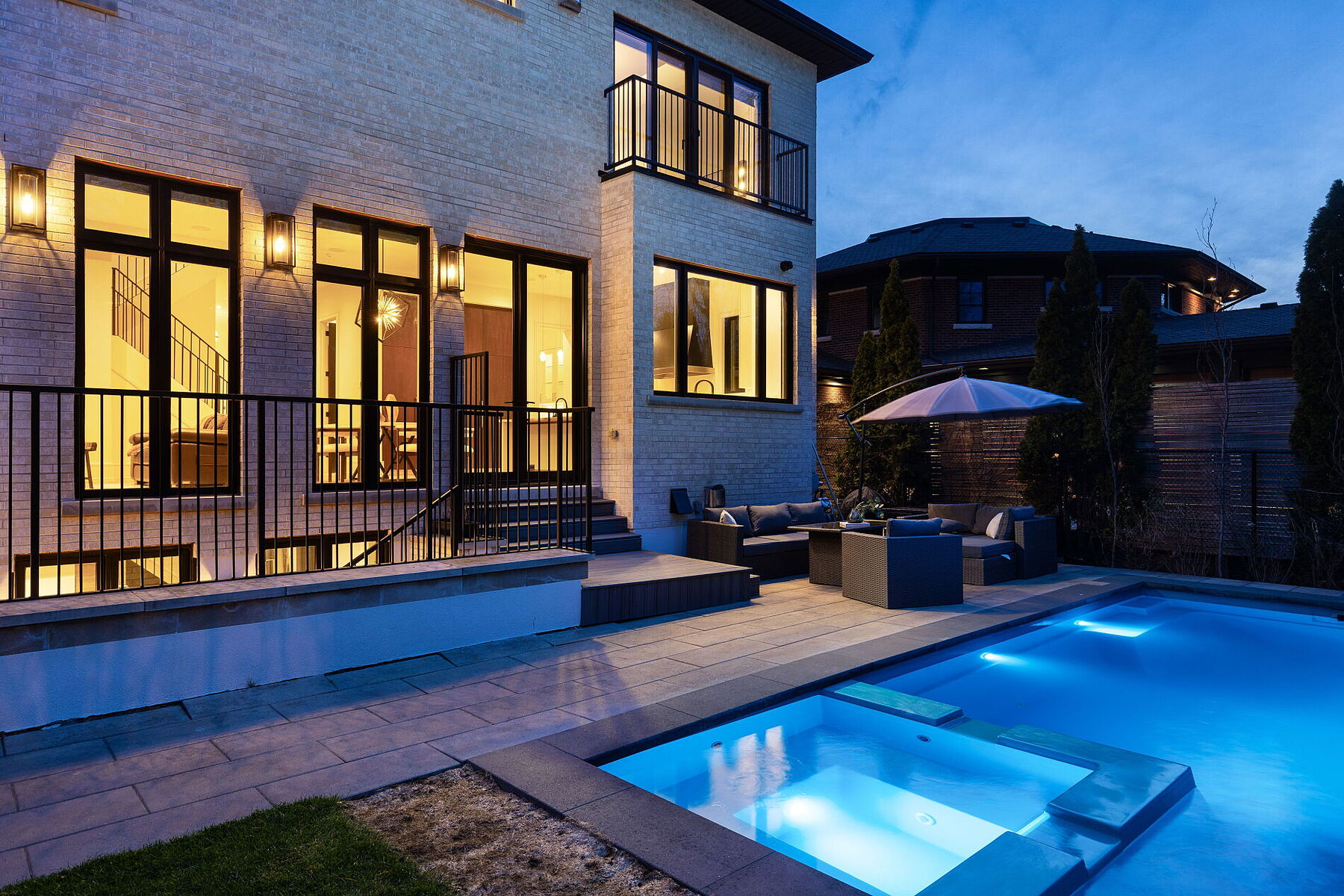  Custom Elegance Home - 物件實景