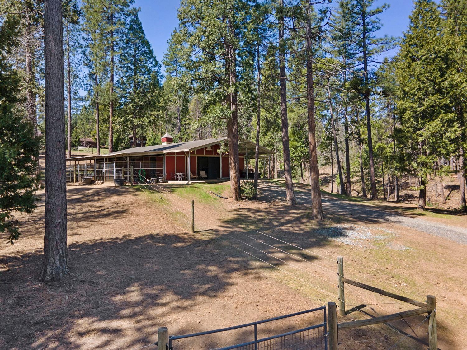 Coulterville, California, 95311, United States, 3 Bedrooms Bedrooms, ,4 BathroomsBathrooms,Residential,For Sale,1792309