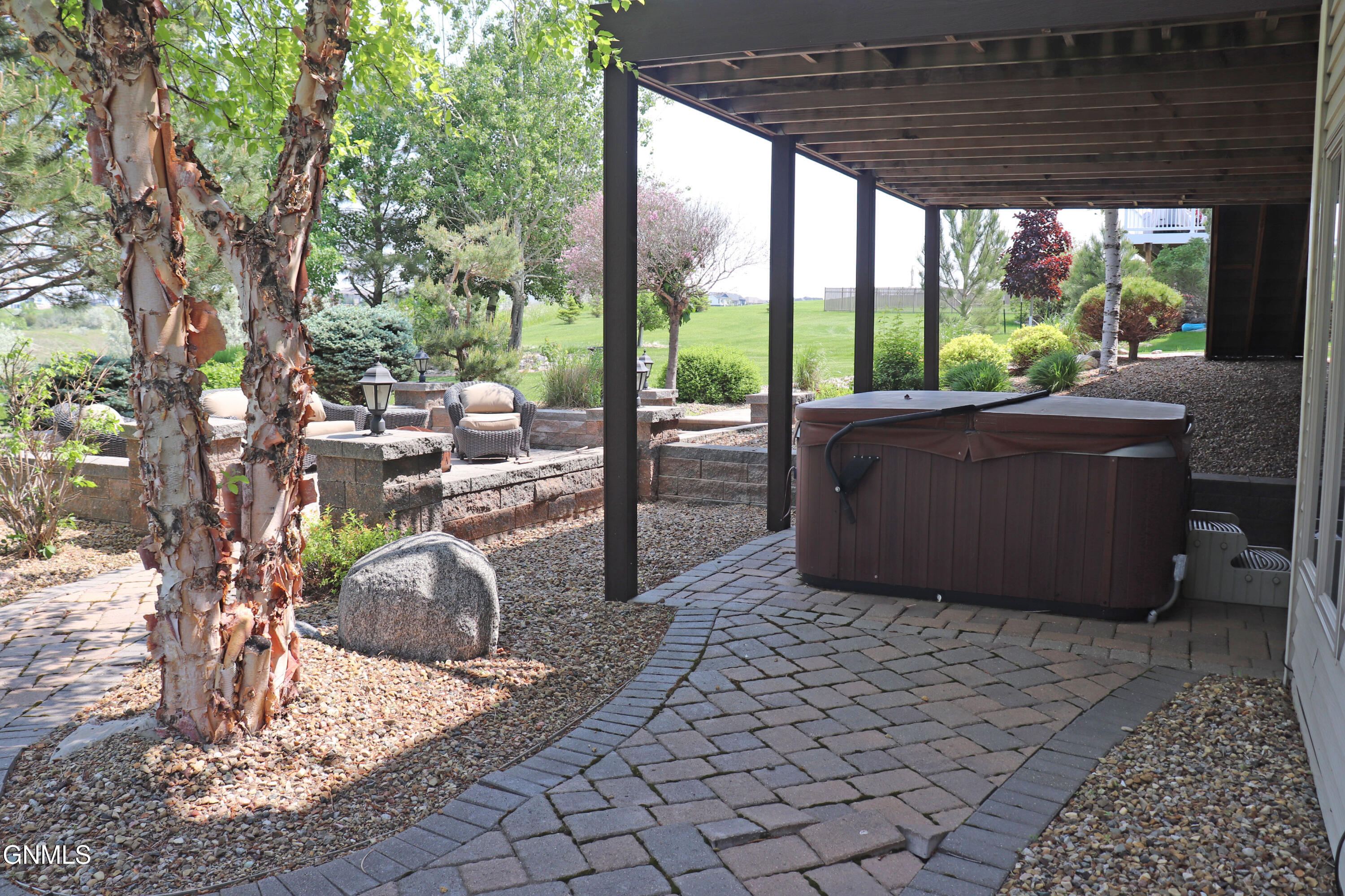 Bismarck, North Dakota, 58503, United States, 5 Bedrooms Bedrooms, ,2 BathroomsBathrooms,Residential,For Sale,2001566