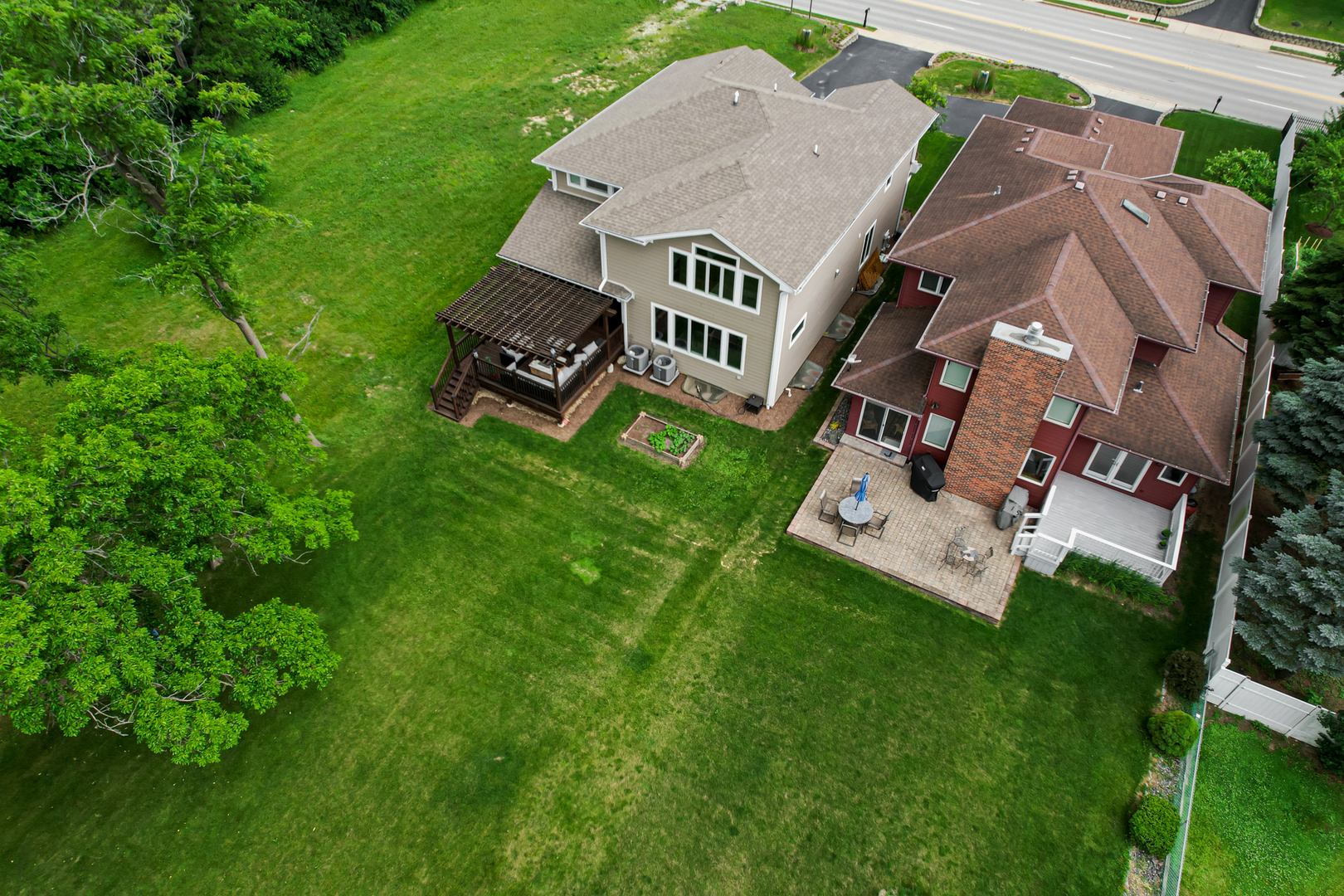 Downers Grove, Illinois, 60516, United States, 4 Bedrooms Bedrooms, ,5 BathroomsBathrooms,Residential,For Sale,1905764