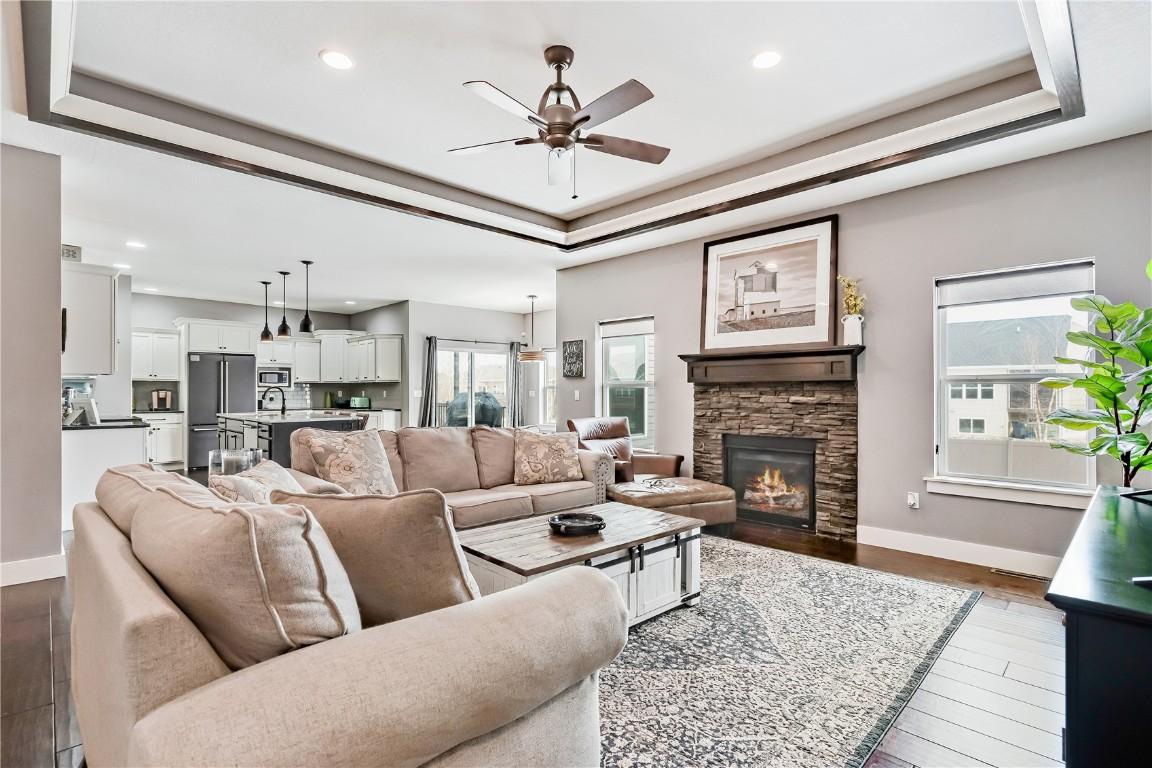 Robins, Iowa, 52328, United States, 4 Bedrooms Bedrooms, ,3 BathroomsBathrooms,Residential,For Sale,2006162