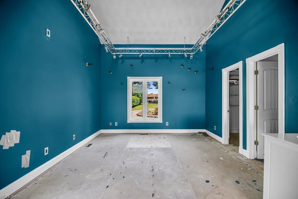 Portsmouth, Virginia, 23703, United States, 4 Bedrooms Bedrooms, ,4 BathroomsBathrooms,Residential,For Sale,1921206
