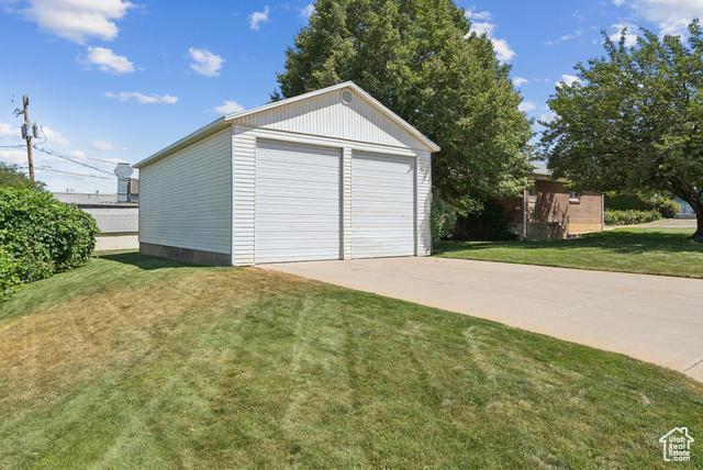 Woods Cross, Utah, 84010, United States, 5 Bedrooms Bedrooms, ,4 BathroomsBathrooms,Residential,For Sale,1927972