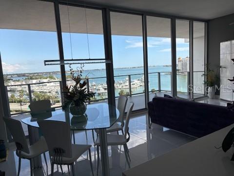 Sarasota, Florida, 34236, United States, 2 Bedrooms Bedrooms, ,3 BathroomsBathrooms,Residential,For Sale,2012128