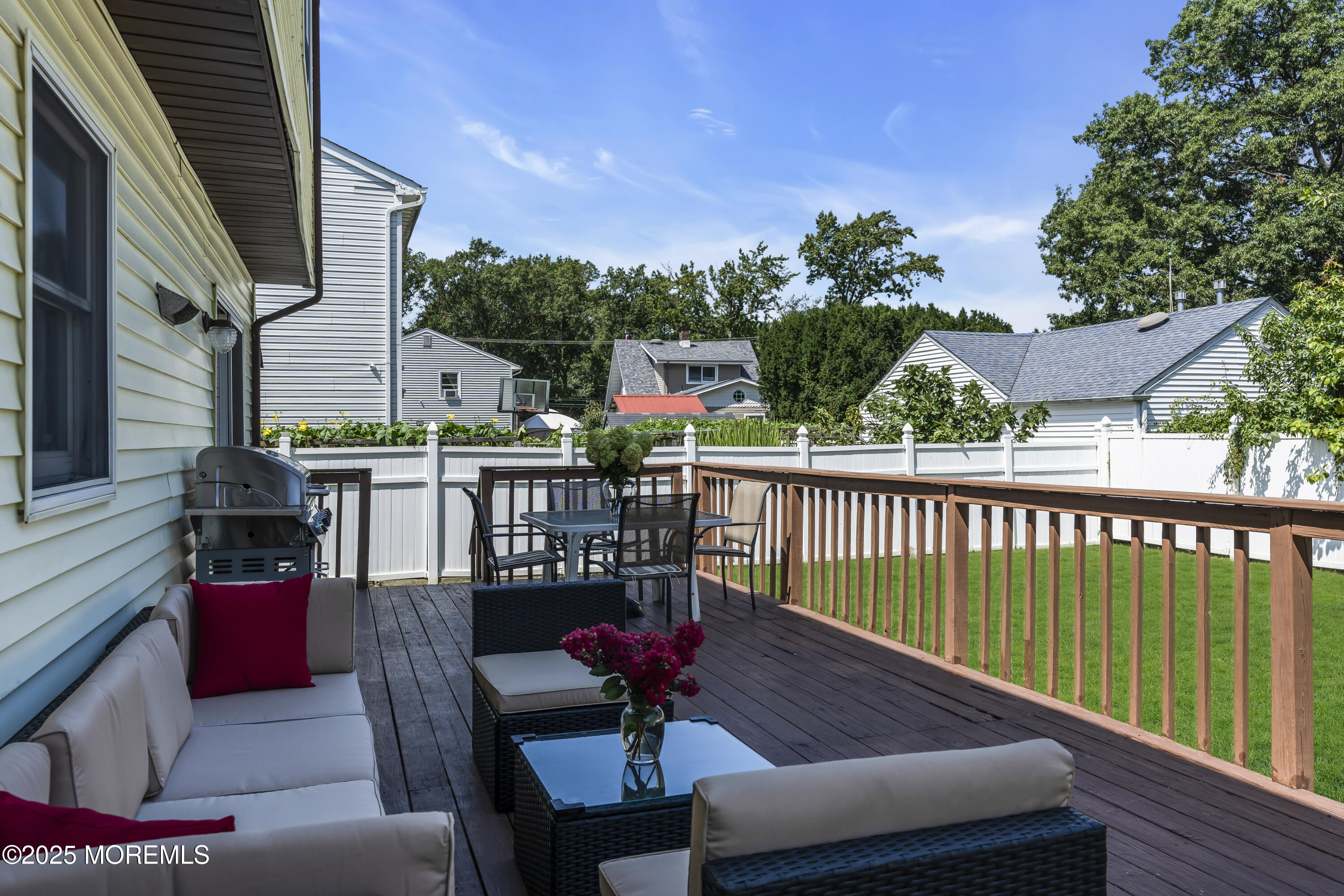 Hazlet, New Jersey, 07734, United States, 4 Bedrooms Bedrooms, ,2 BathroomsBathrooms,Residential,For Sale,1916548